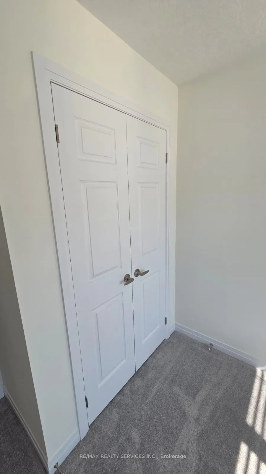 18 Hine Road