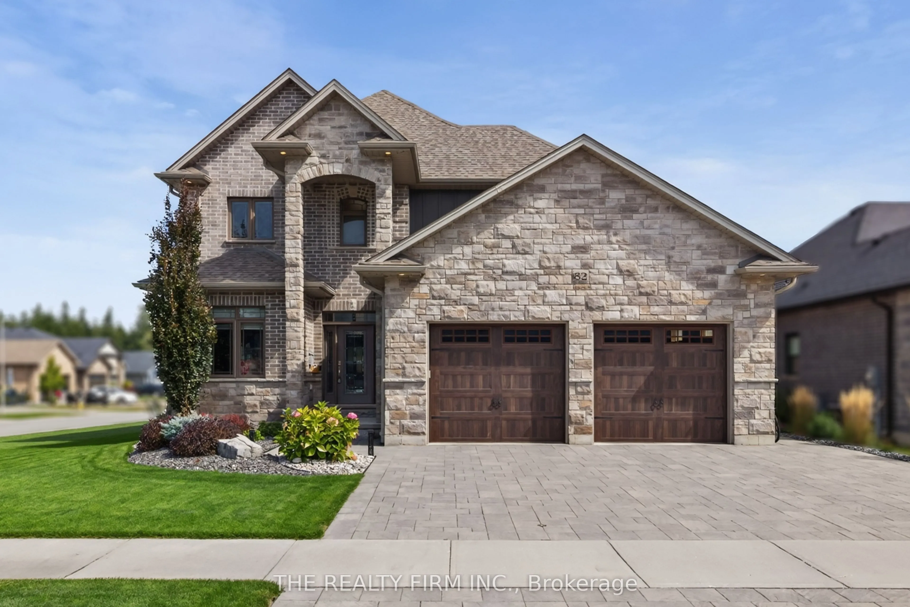 82 Ashby Crescent