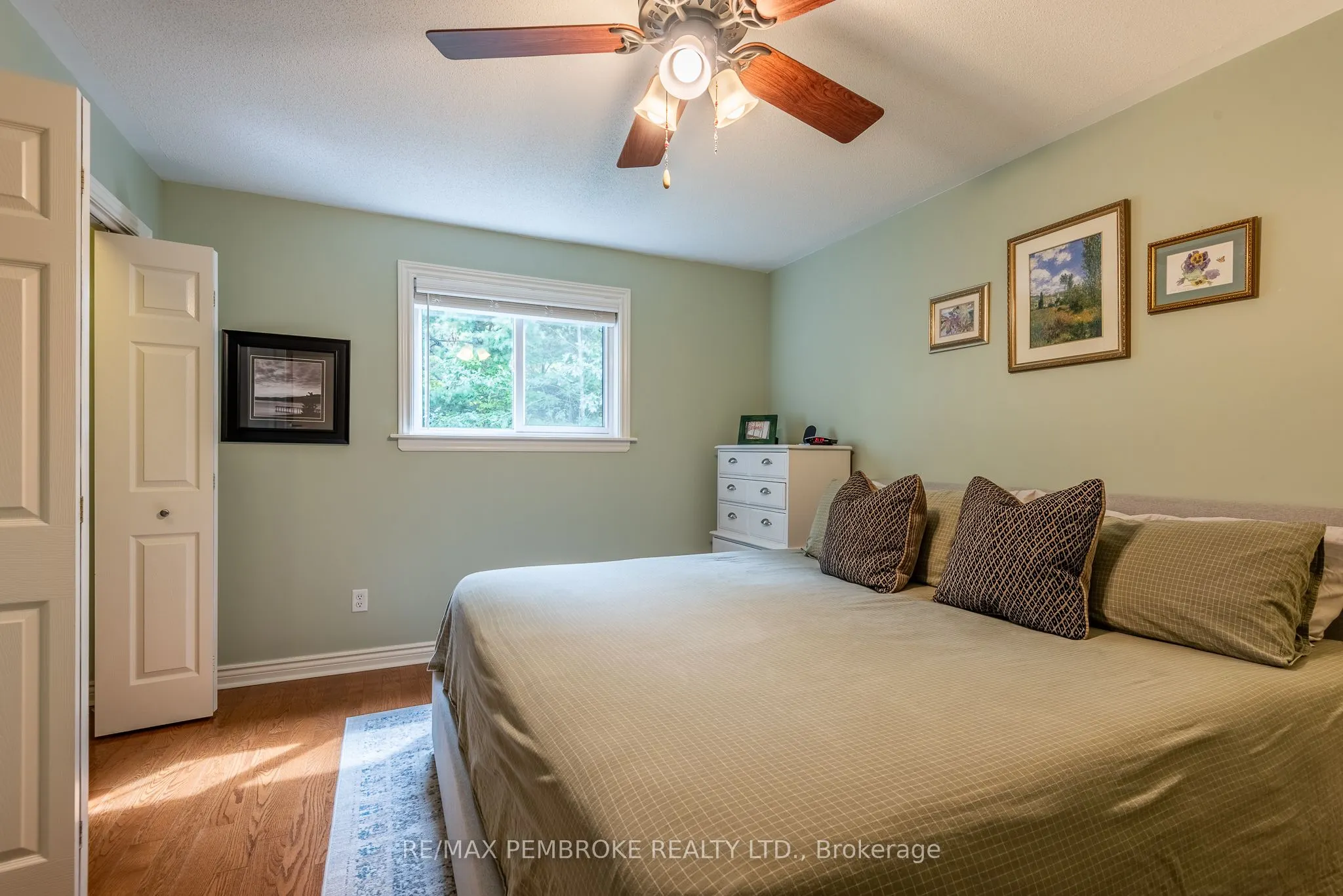 47 Mohns Avenue