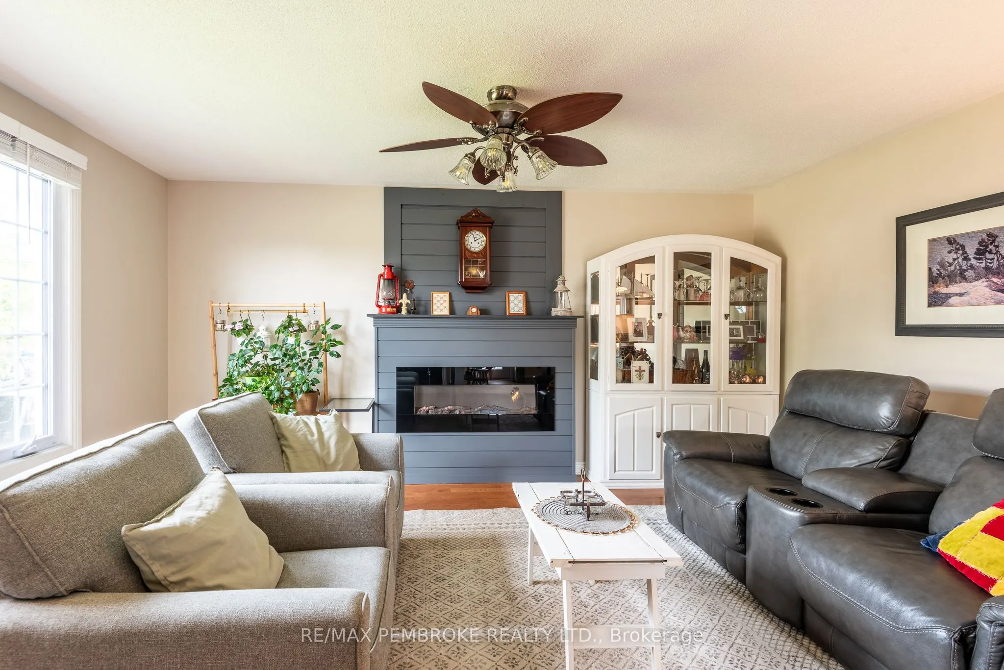 47 Mohns Avenue