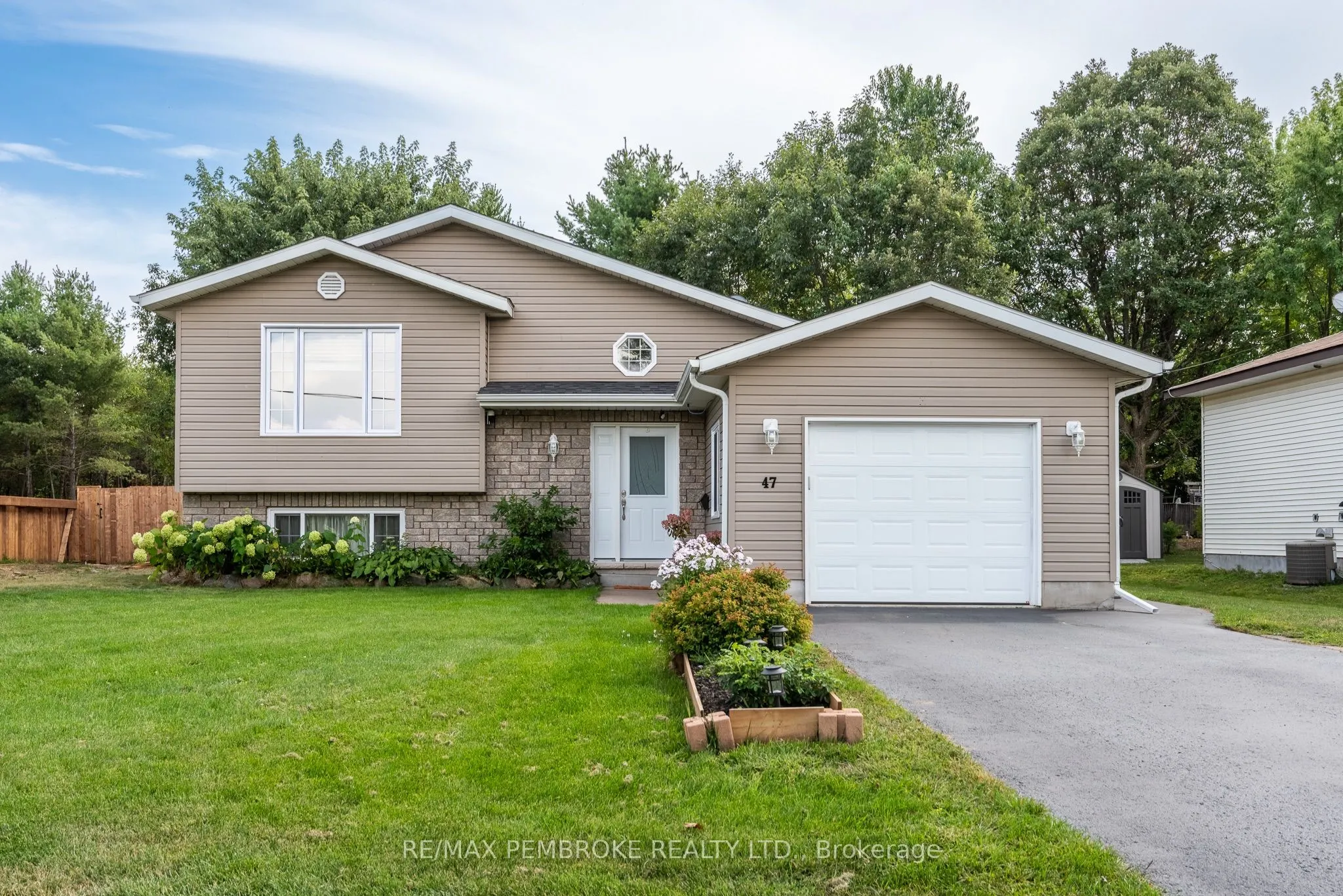 47 Mohns Avenue