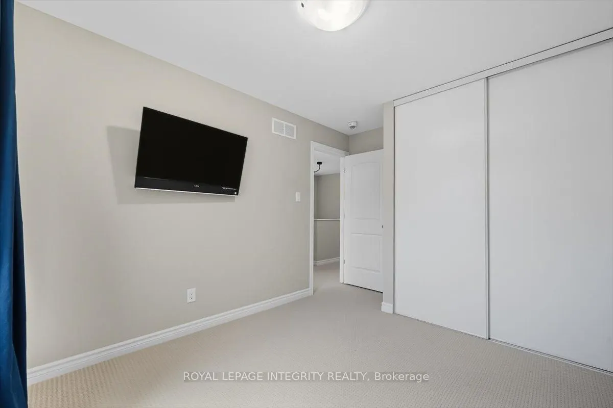 707 Des Aubepines Drive