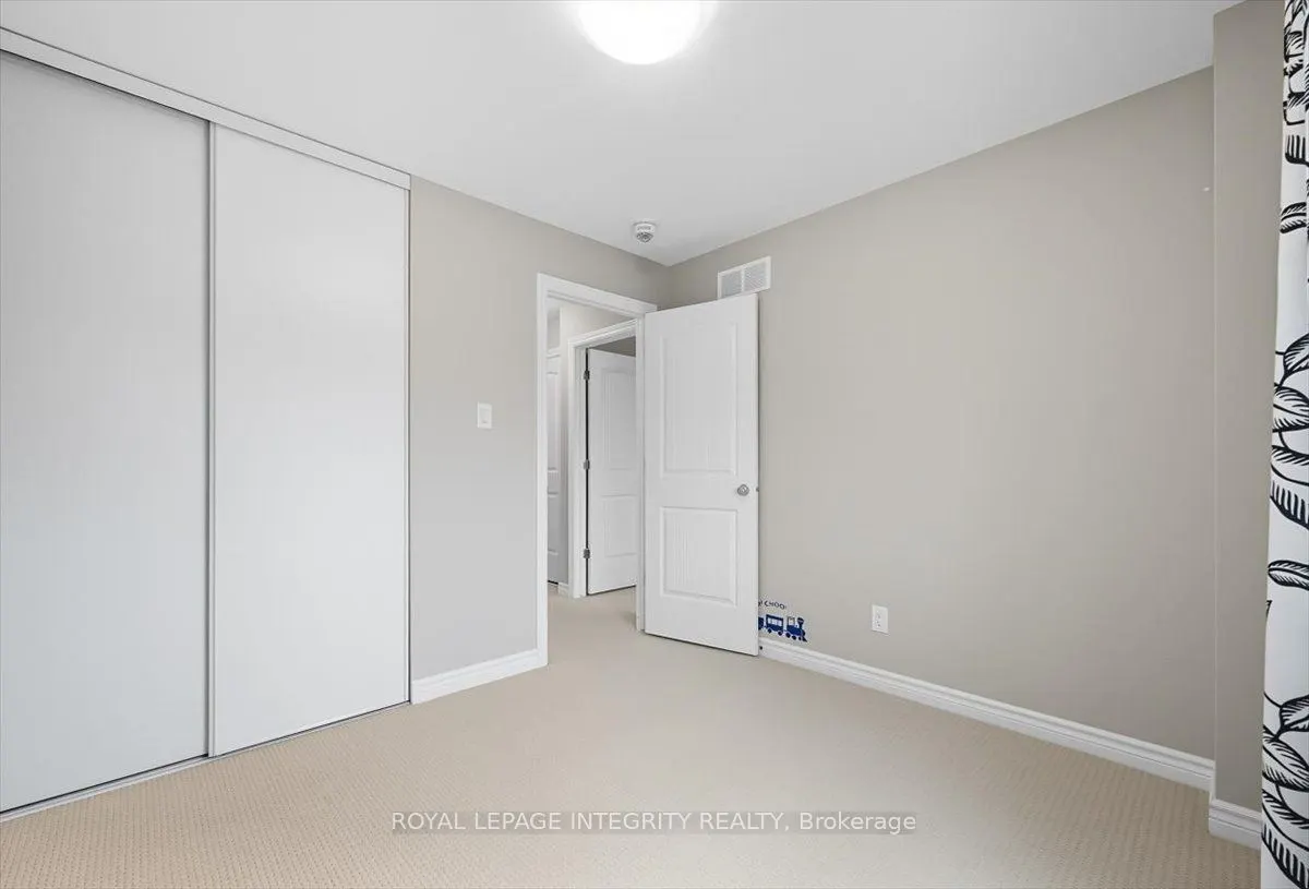 707 Des Aubepines Drive