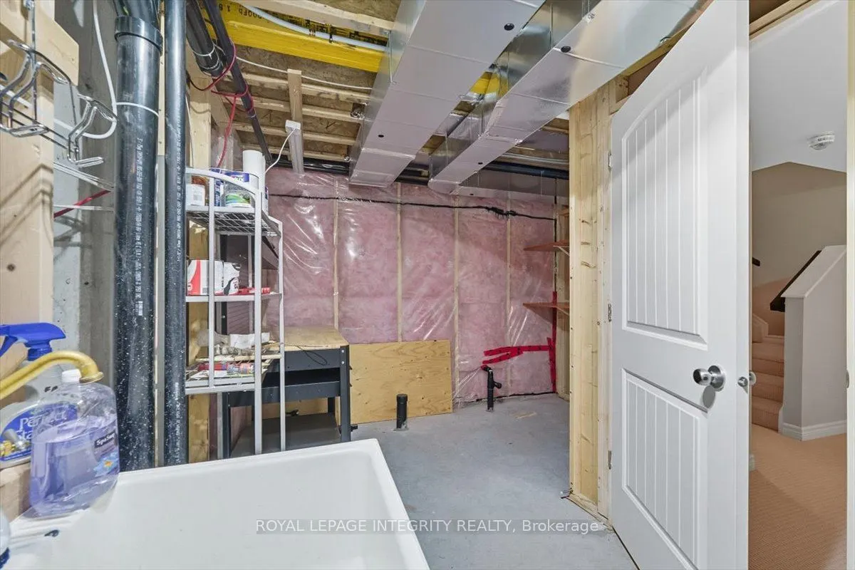 707 Des Aubepines Drive