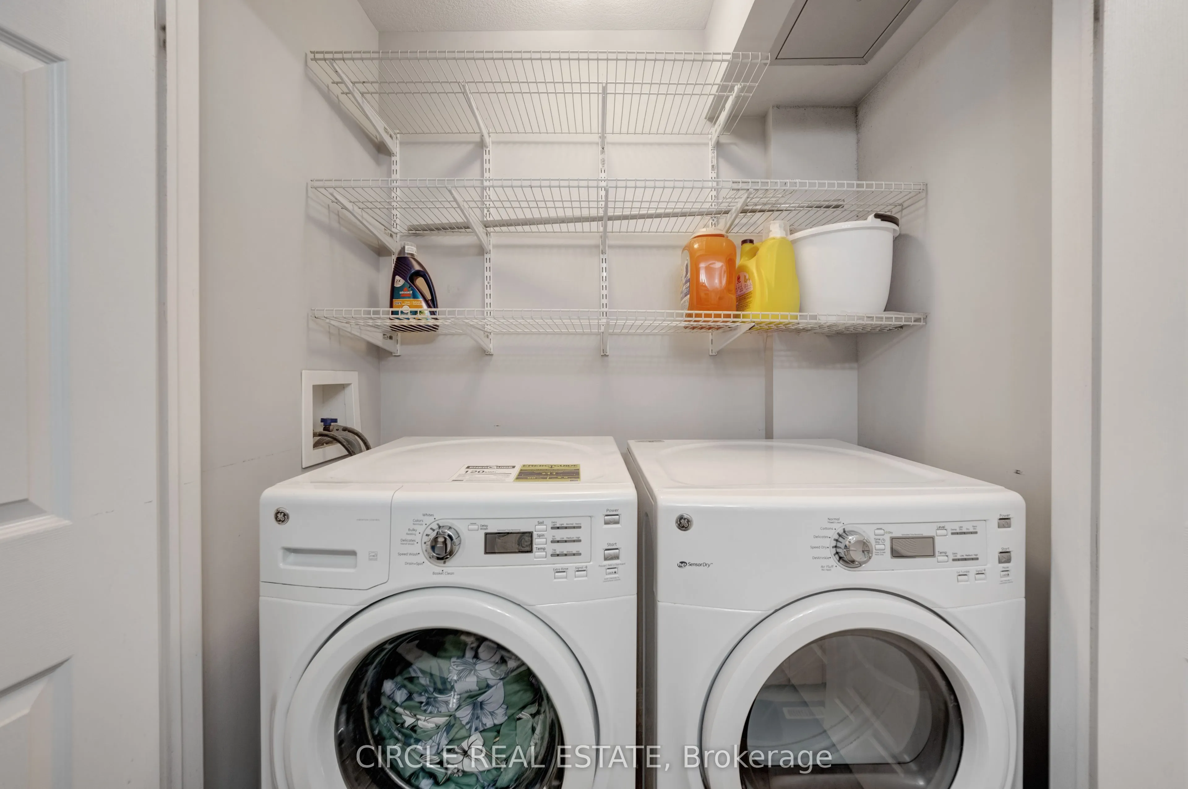 255 Maitland Street, #3H