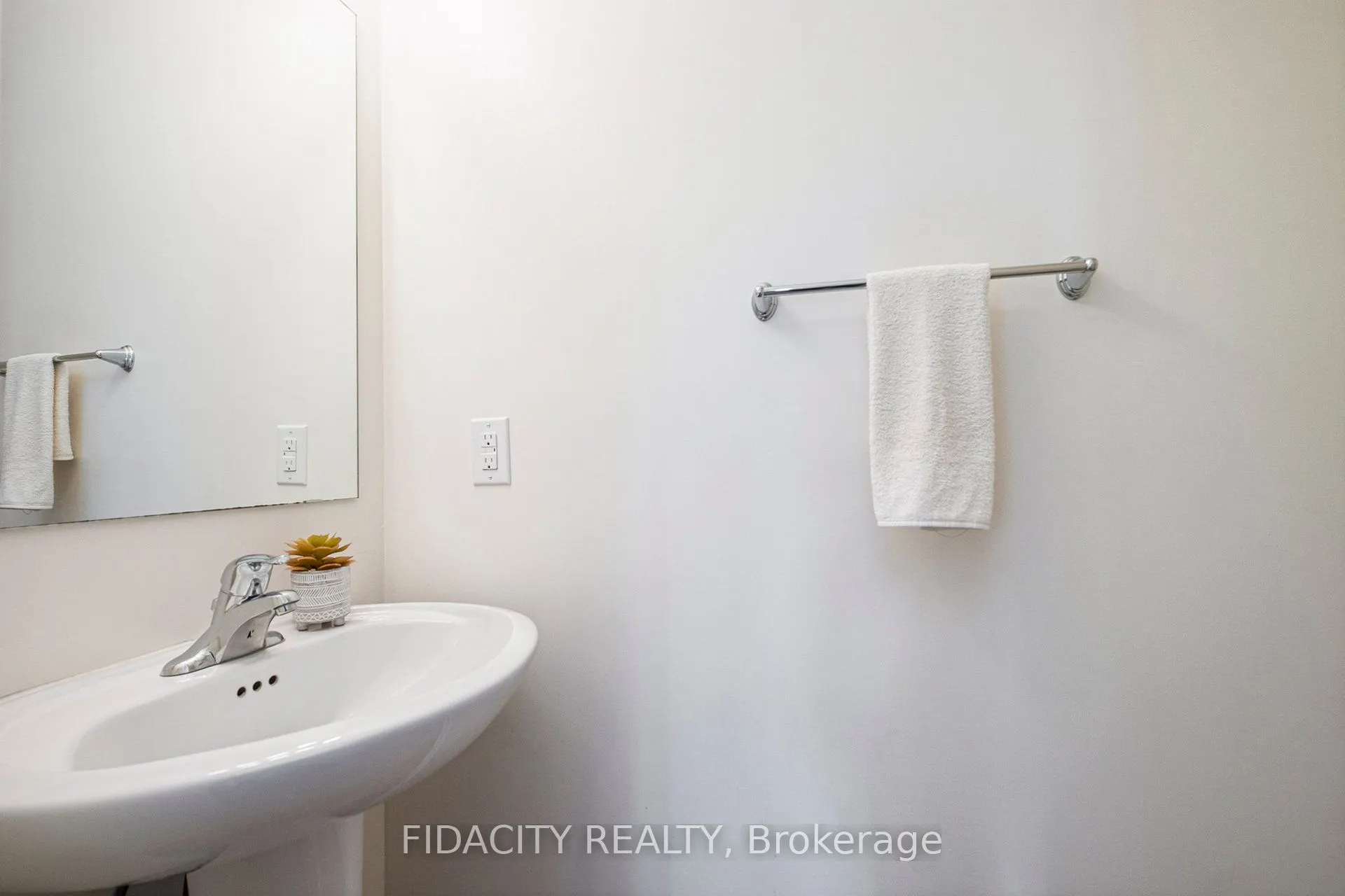 3391 Cambrian Road, #111
