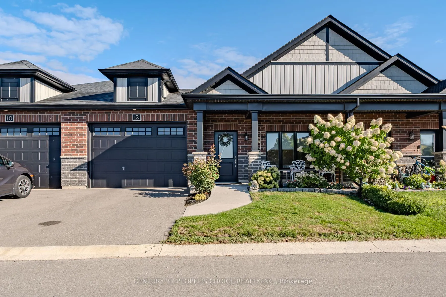 12 Brookfield Lane