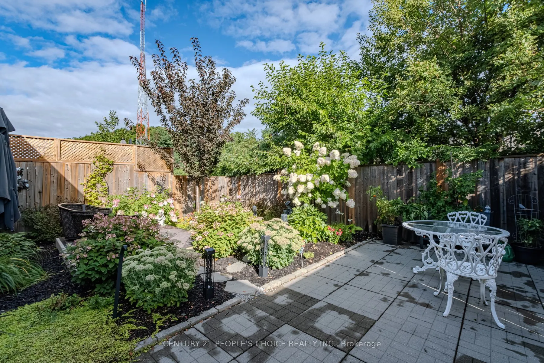 12 Brookfield Lane