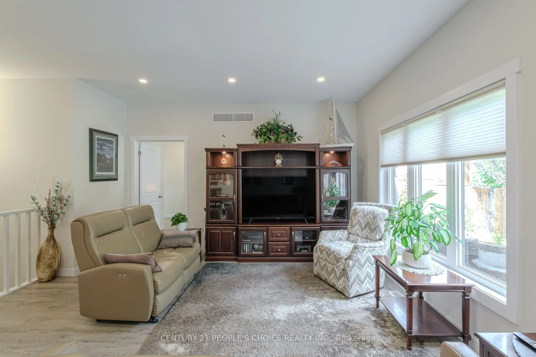 12 Brookfield Lane