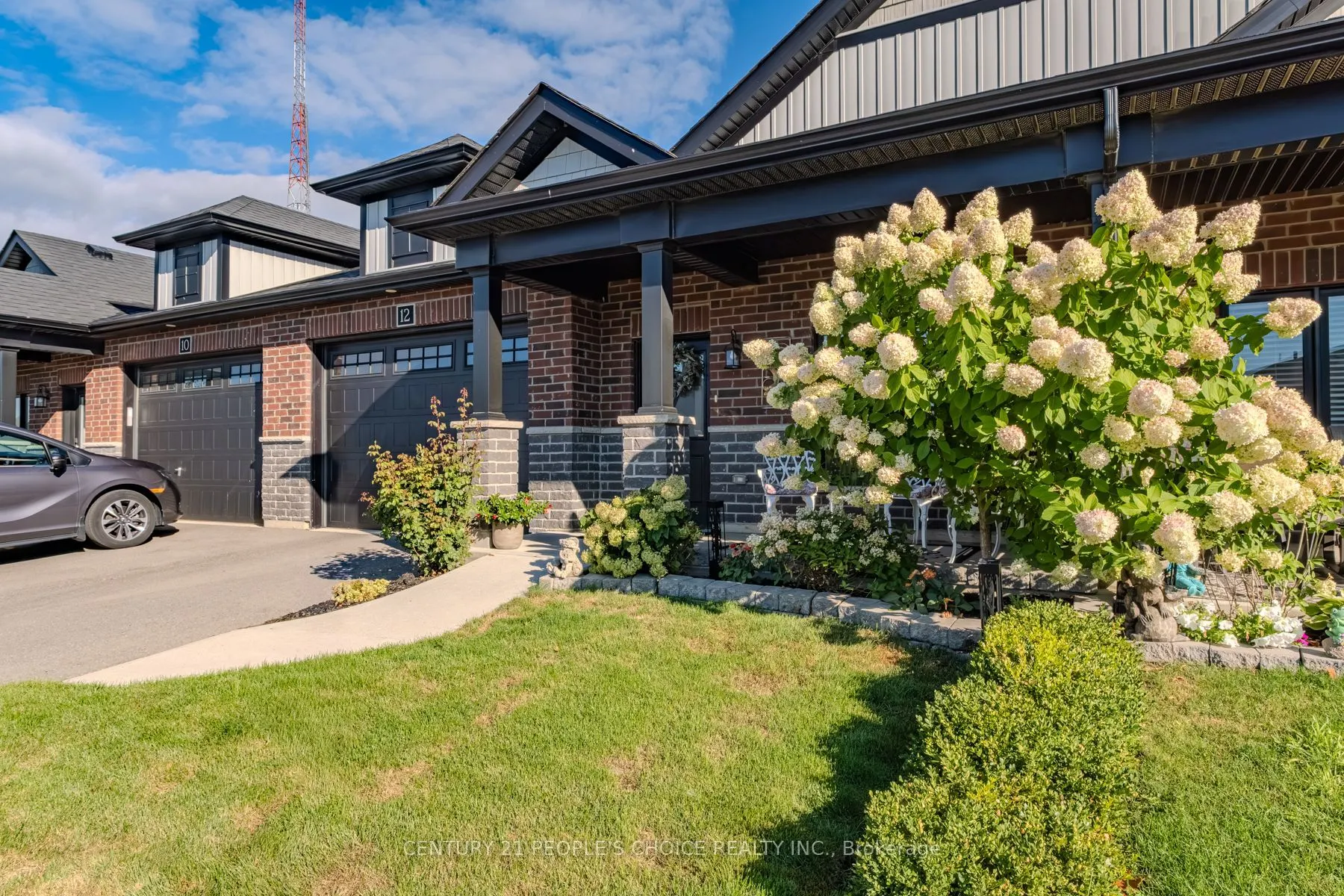 12 Brookfield Lane