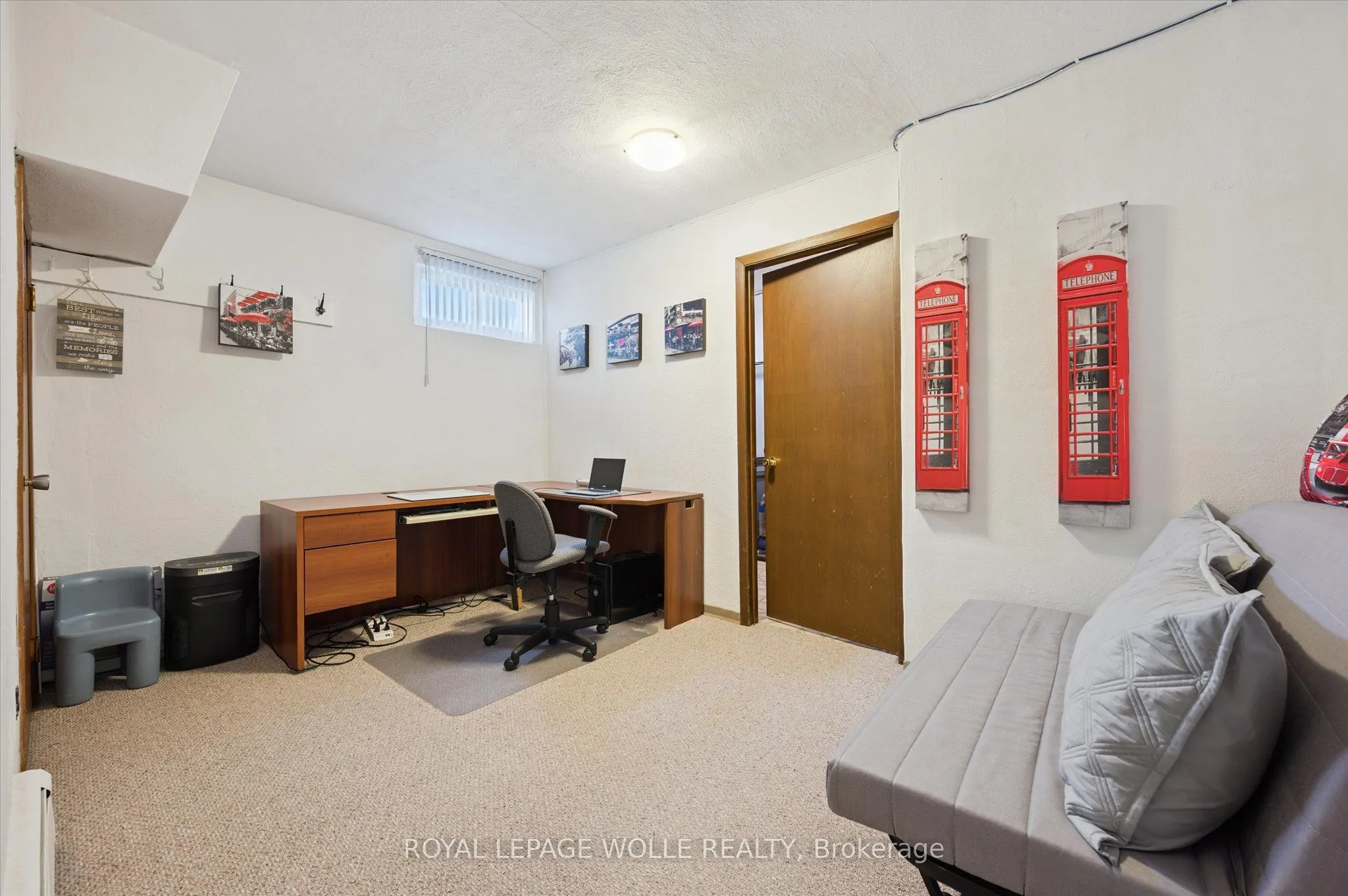 136 Fairway Road N
