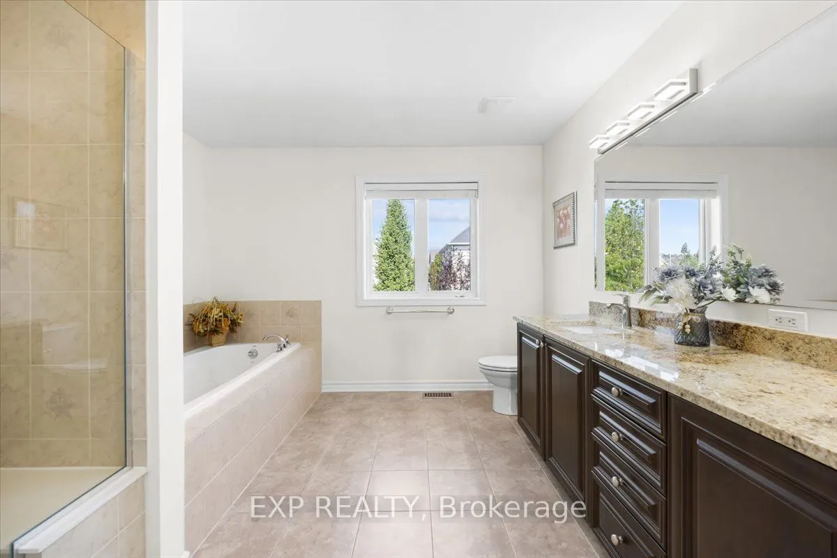 300 Grayburn Way