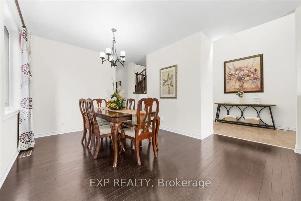 300 Grayburn Way