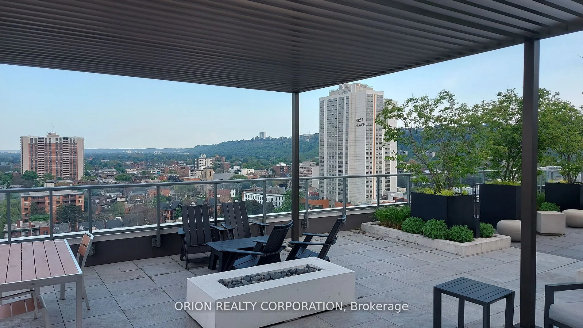 212 King William Street, #601