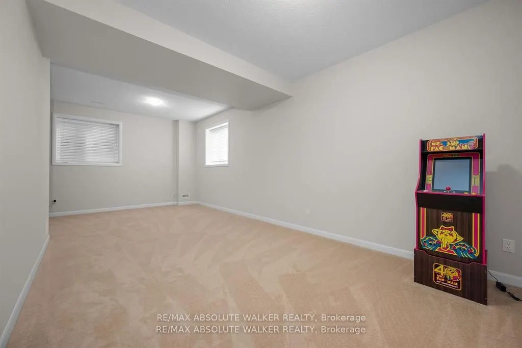 529 Anchor Circle