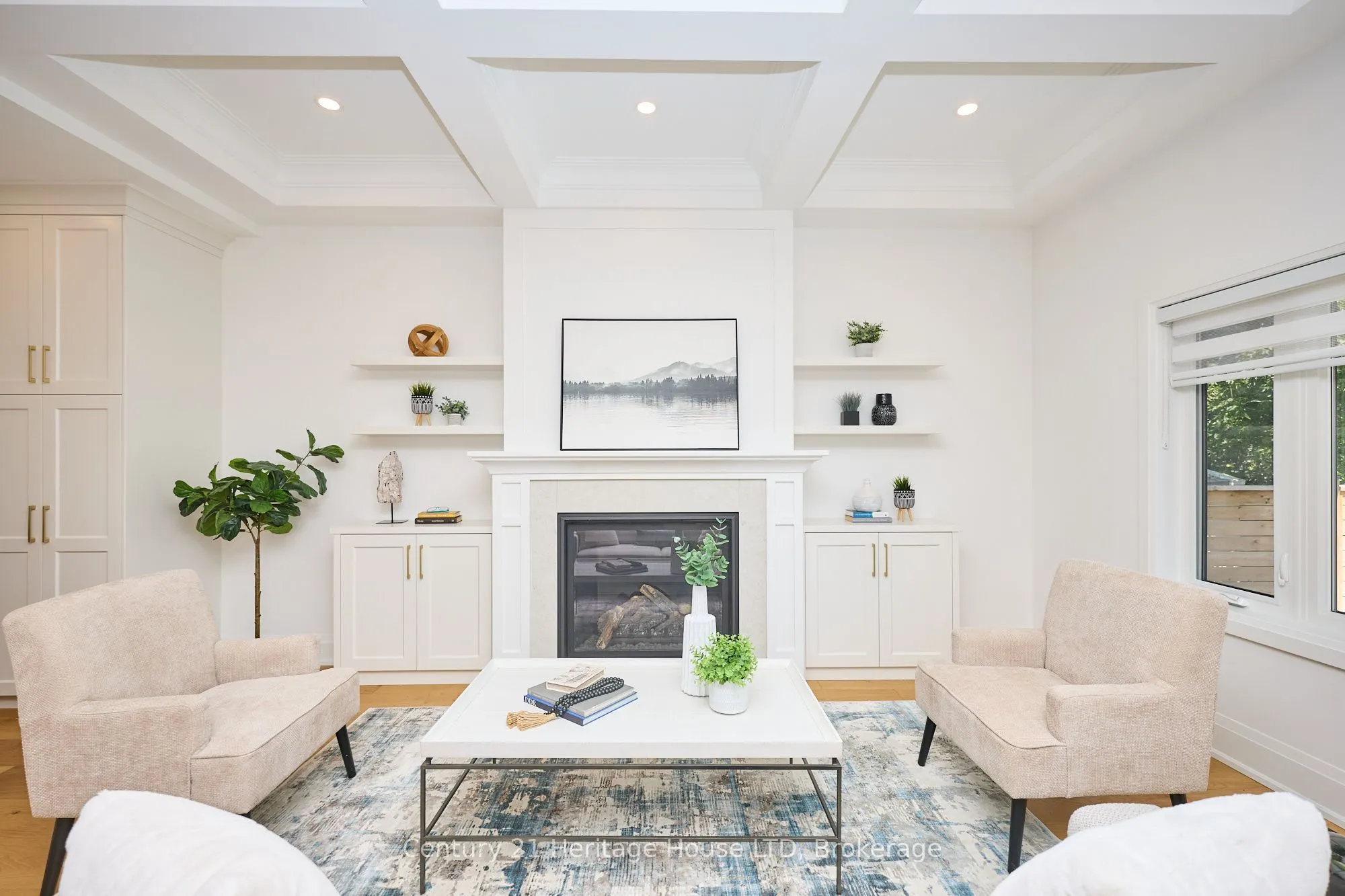 42 Aquadale Drive