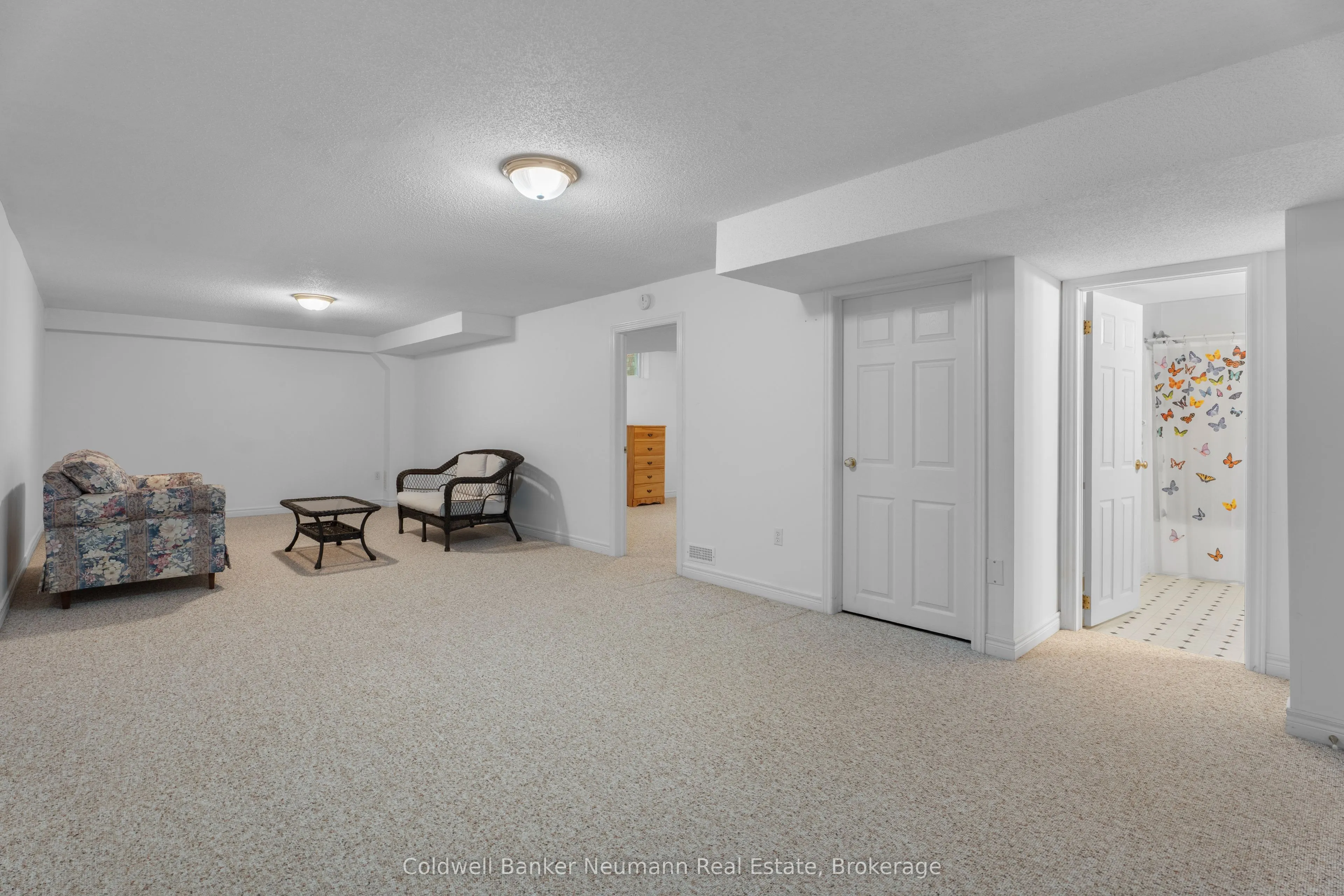 15 Westwind Circle