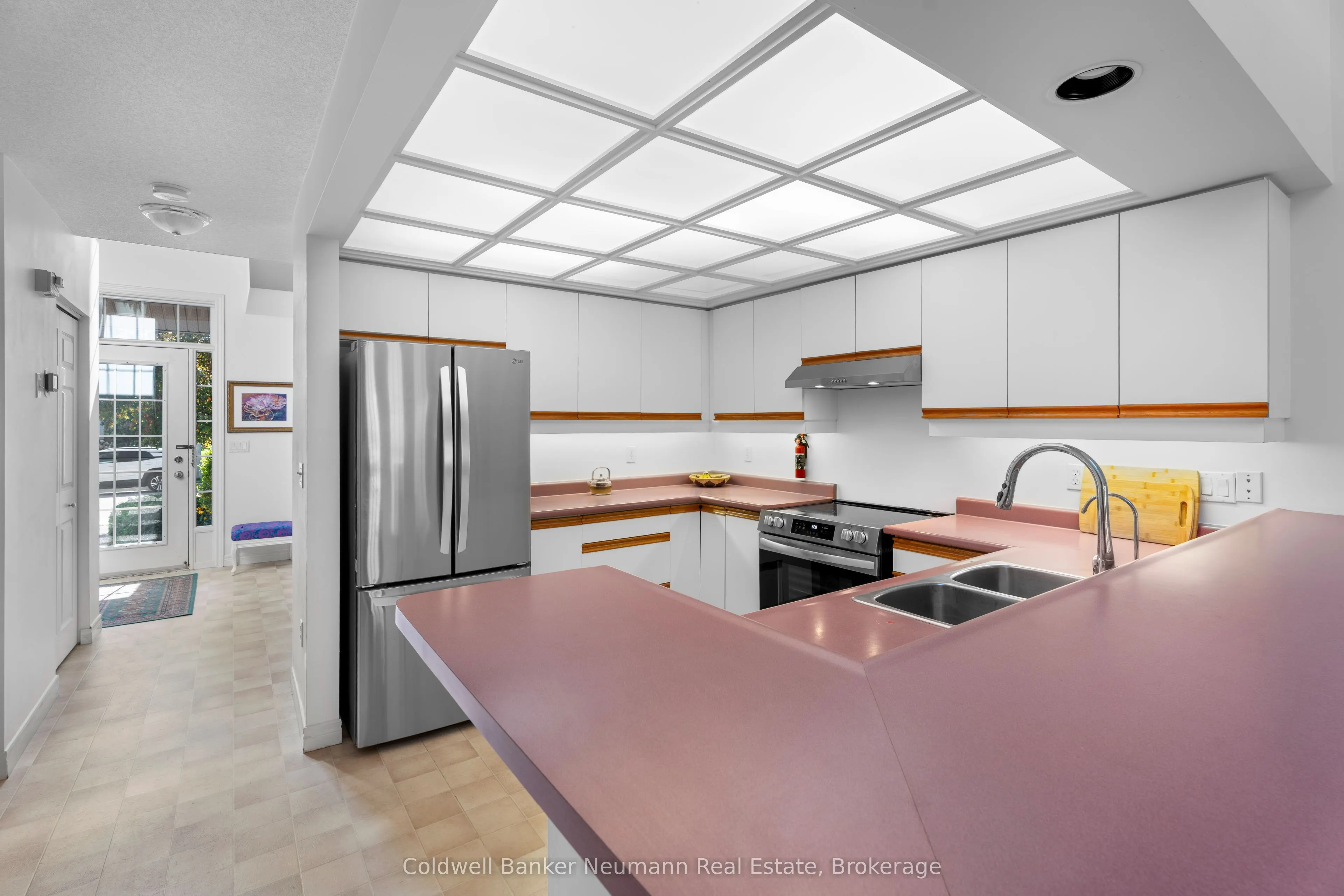 15 Westwind Circle