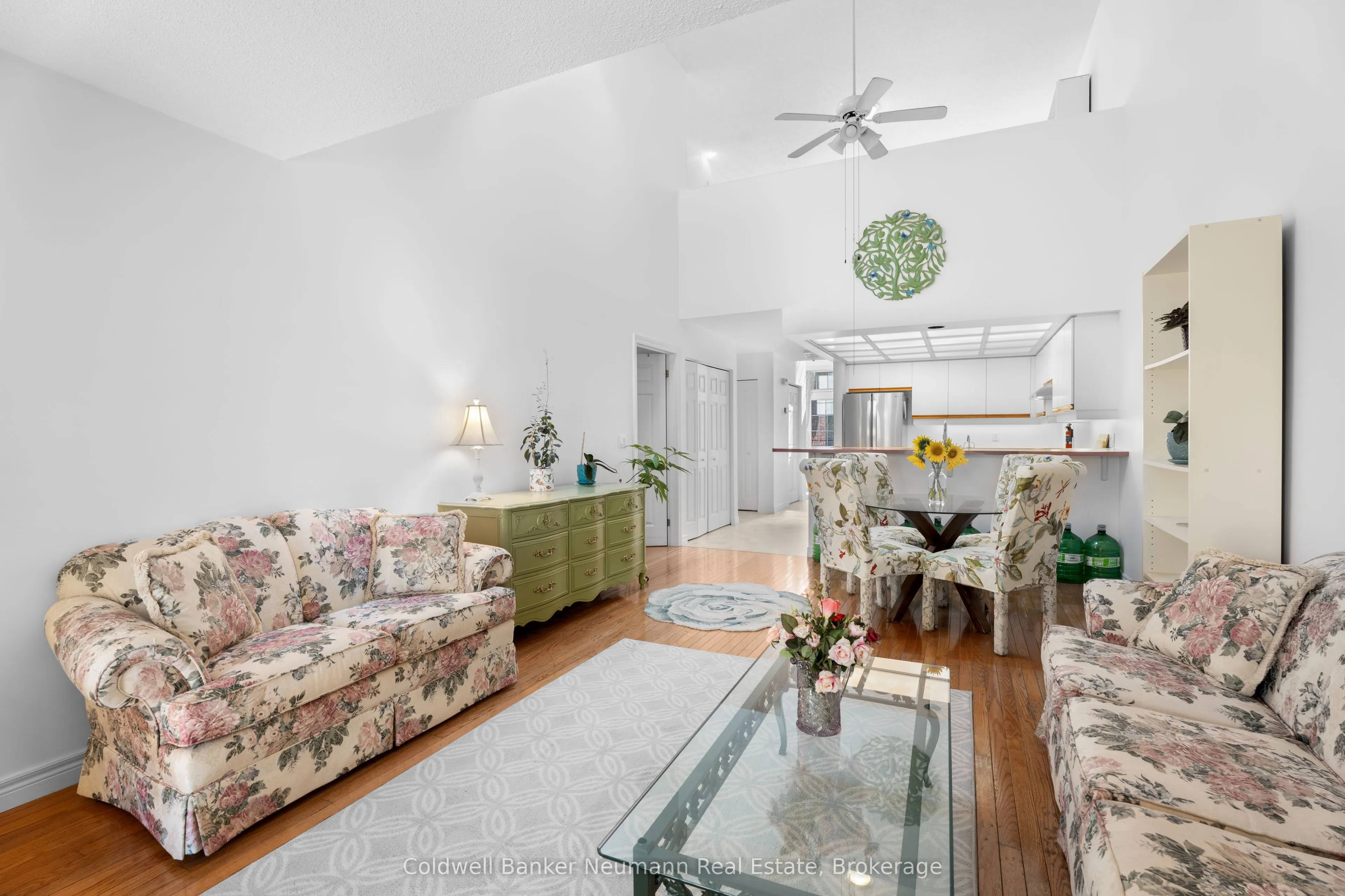 15 Westwind Circle