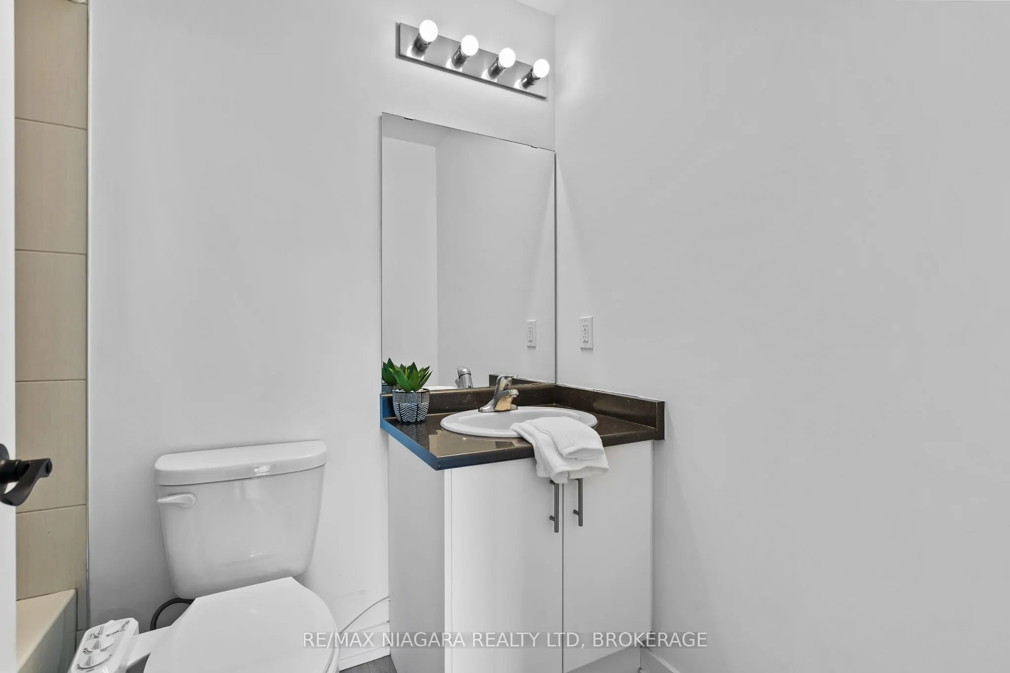 5055 GREENLANE Road, #131