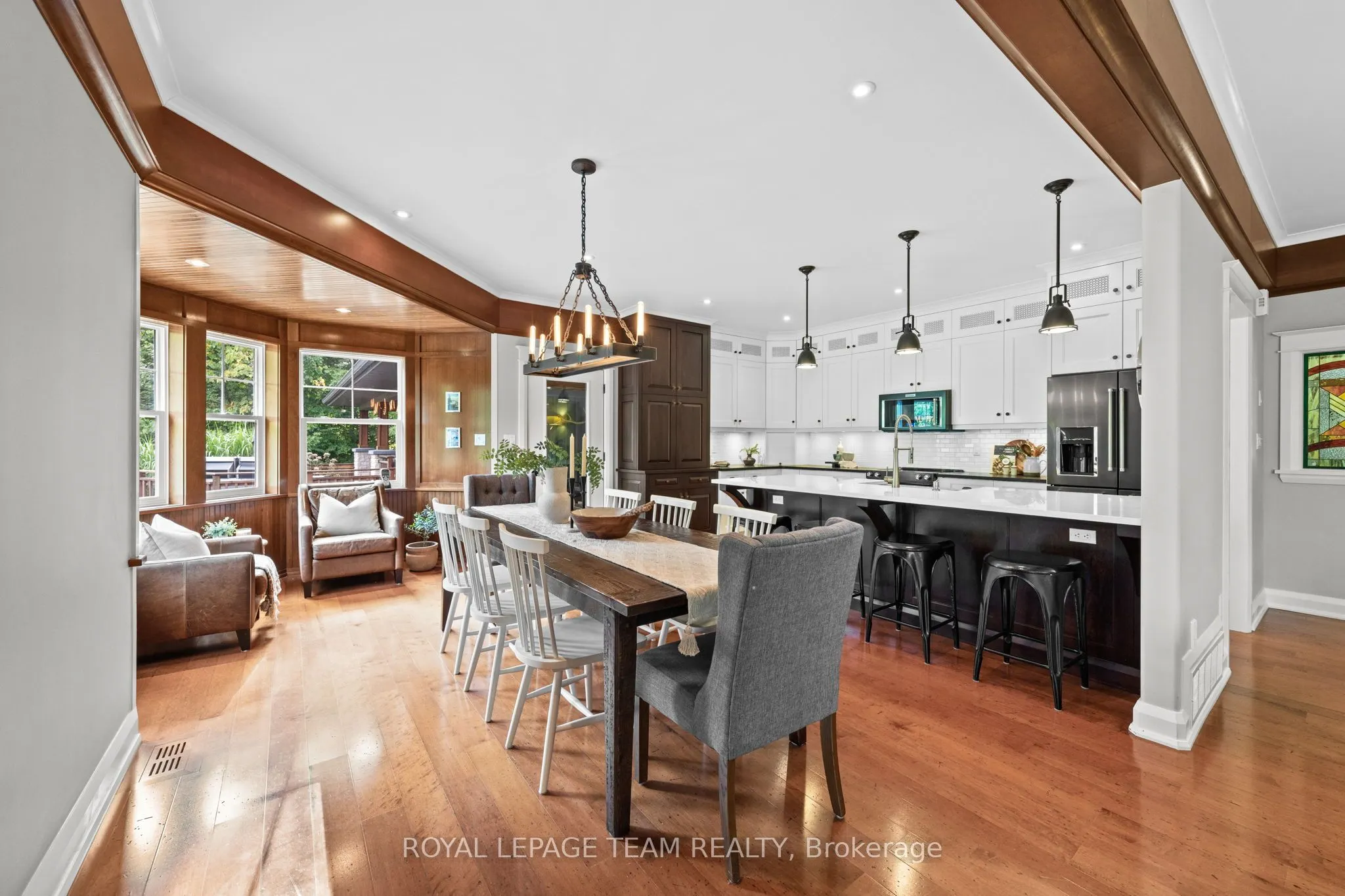 1560 Maley Lane