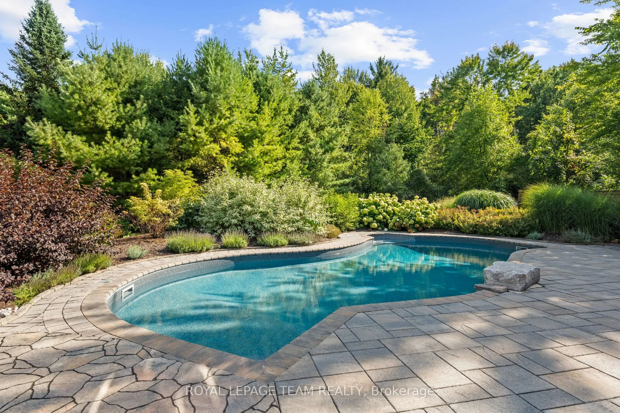 1560 Maley Lane