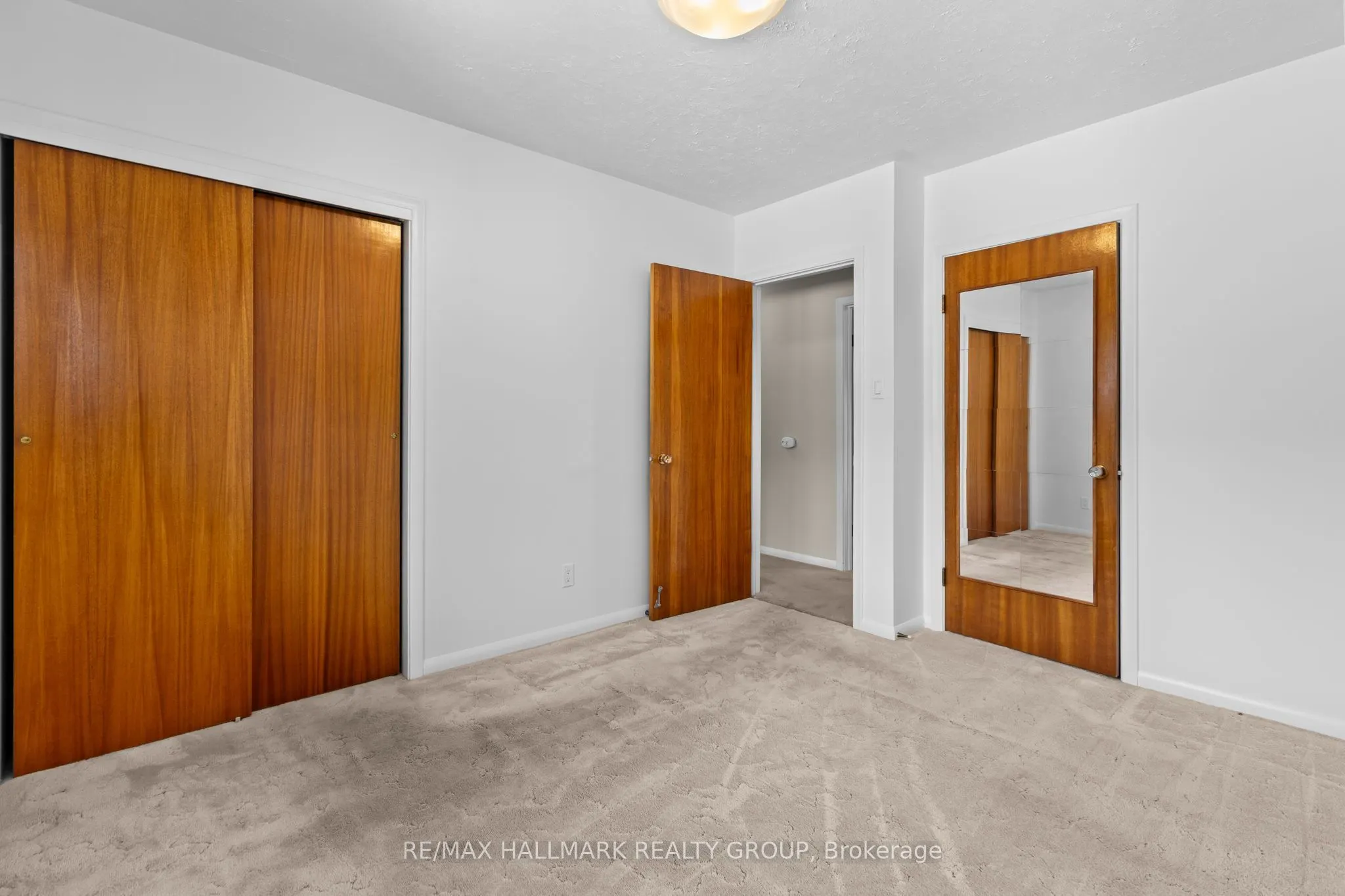 112 Ellis Avenue
