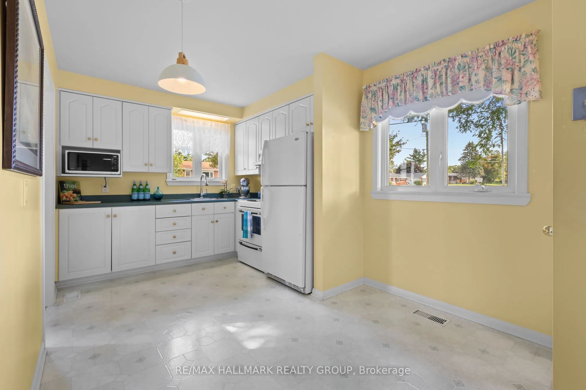 112 Ellis Avenue