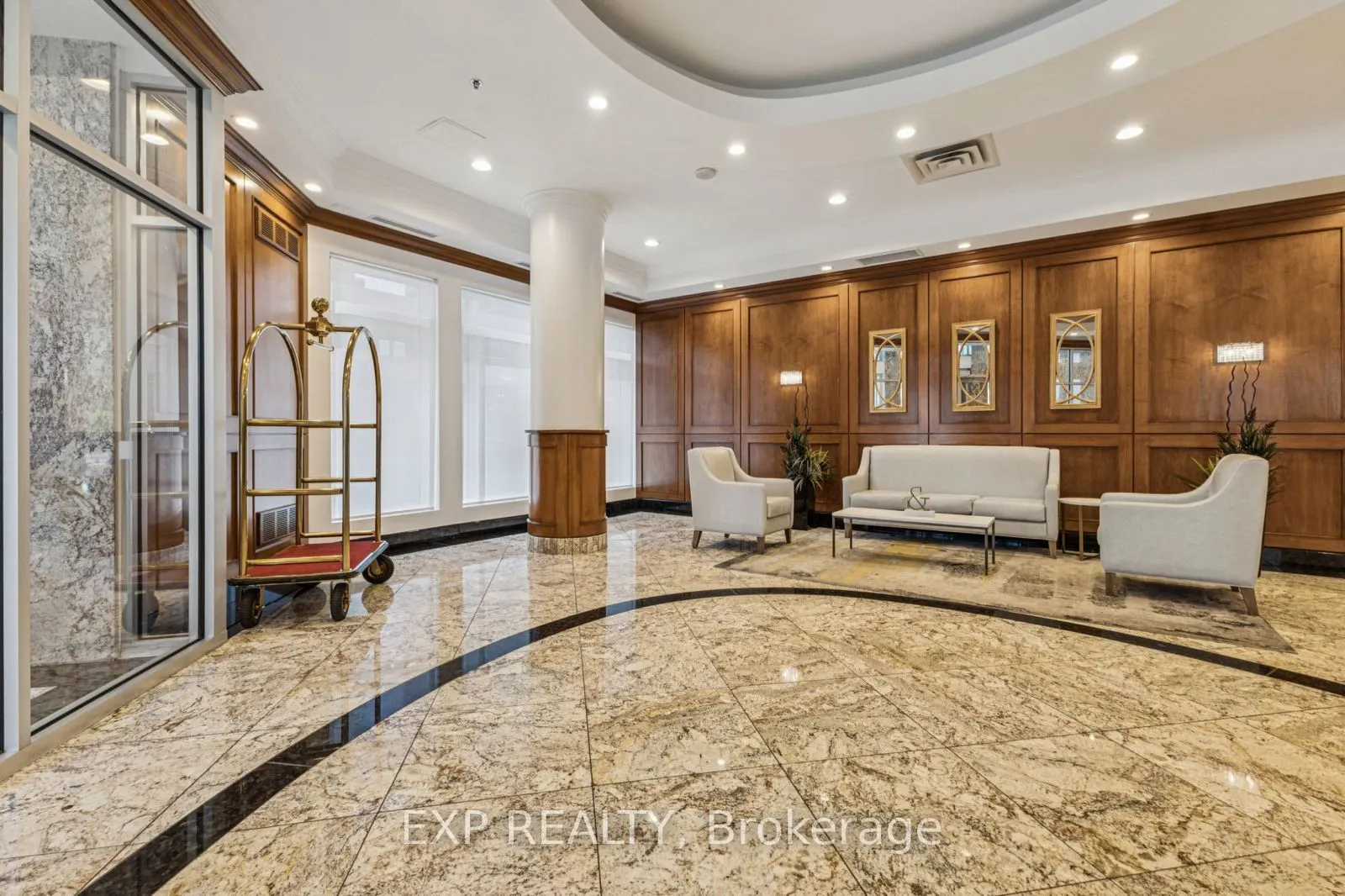 242 Rideau Street, #2604