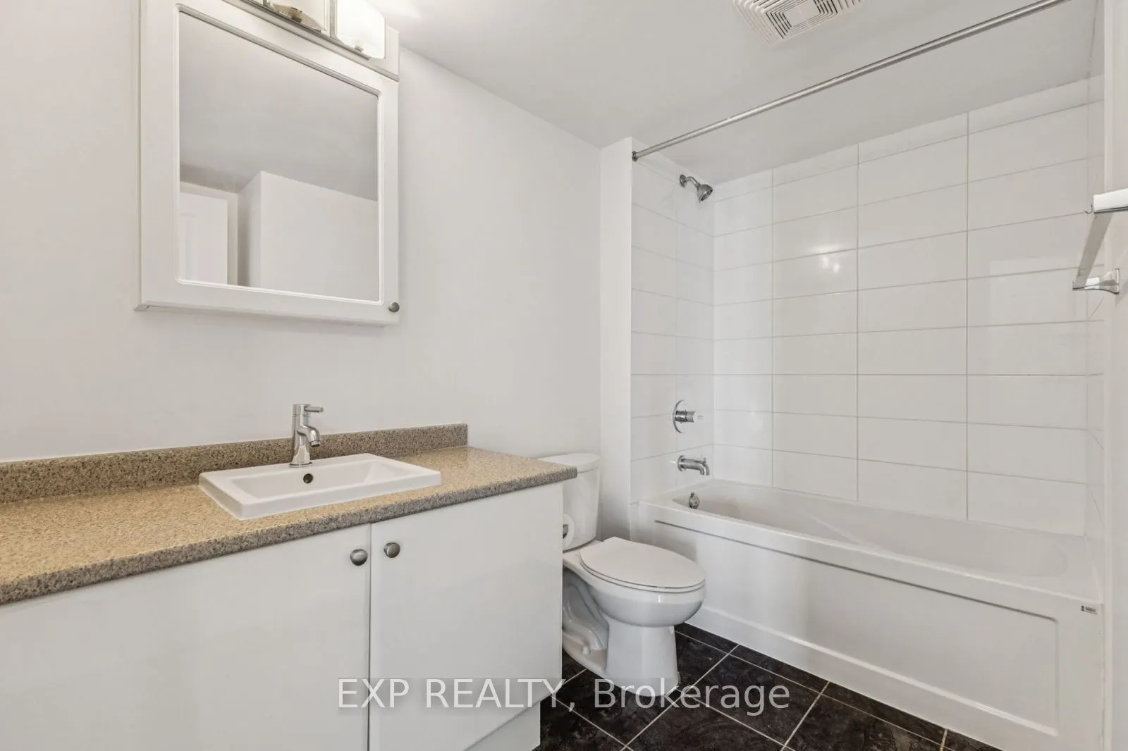 242 Rideau Street, #2604