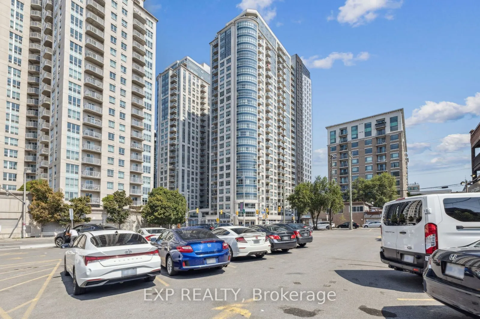242 Rideau Street, #2604