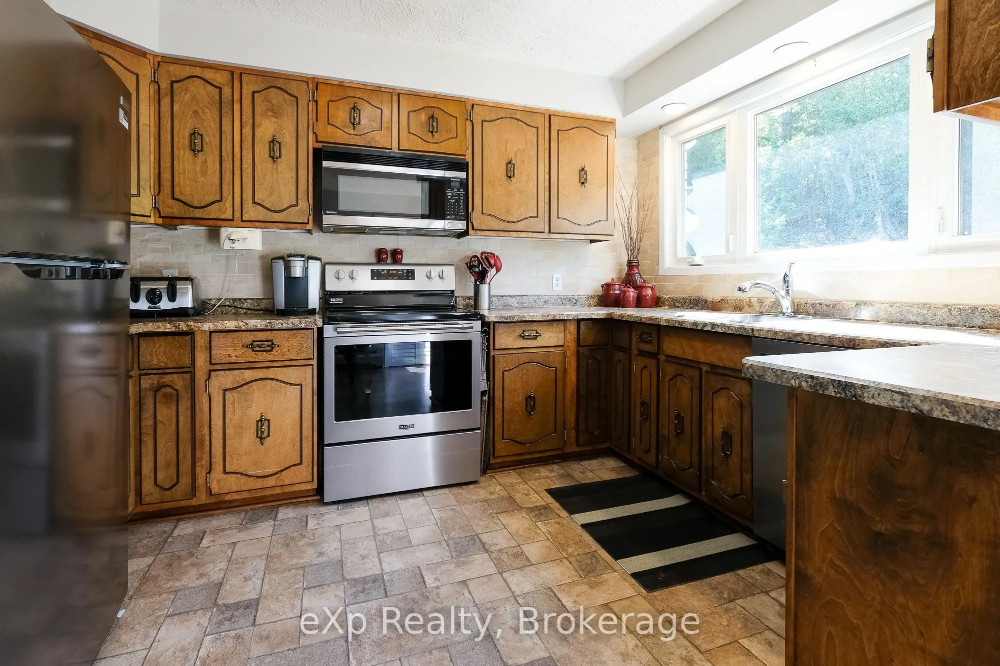359337 Grey Road 15