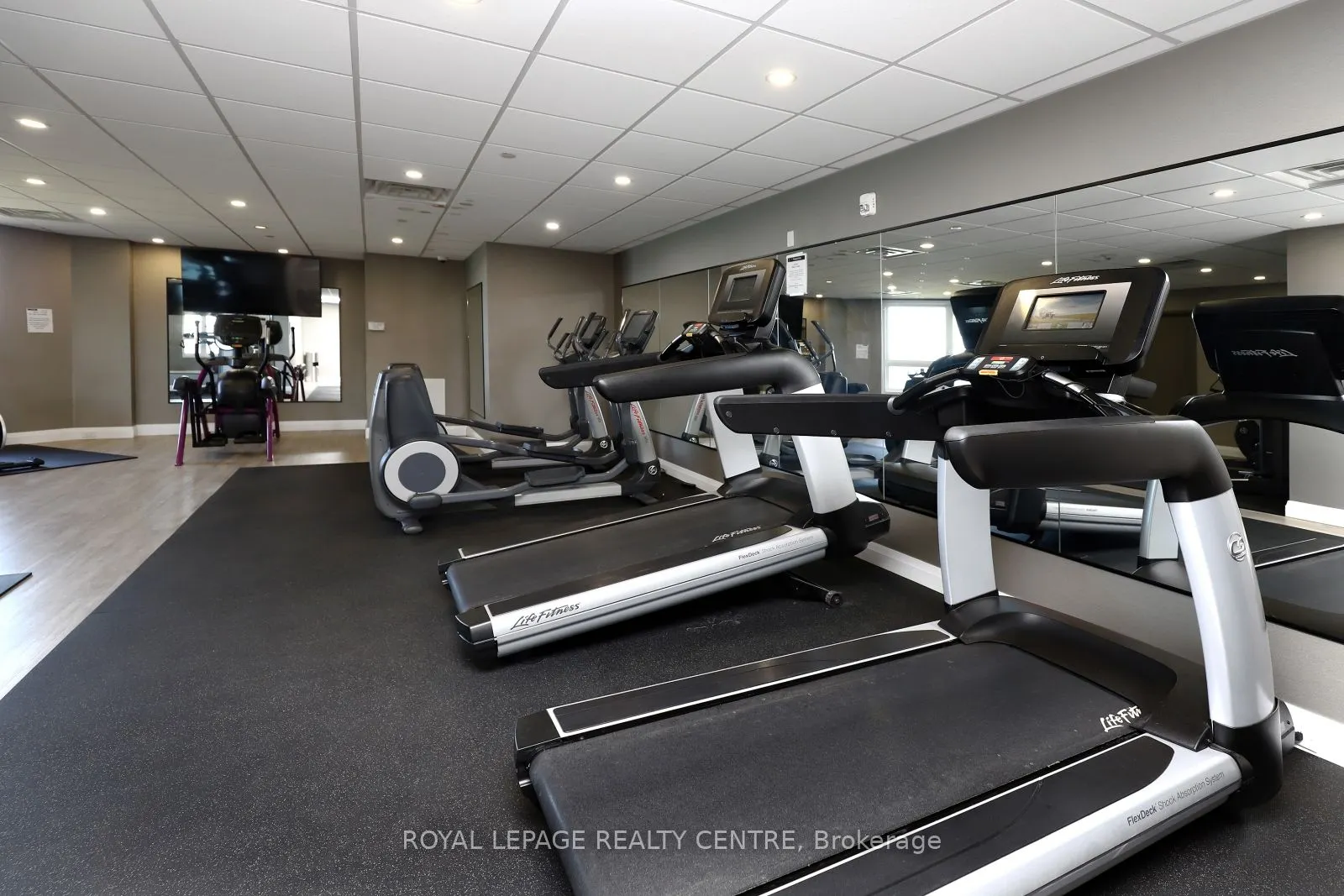 101 Shoreview Place, #429