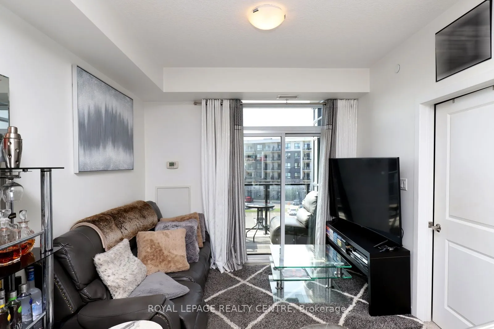 101 Shoreview Place, #429