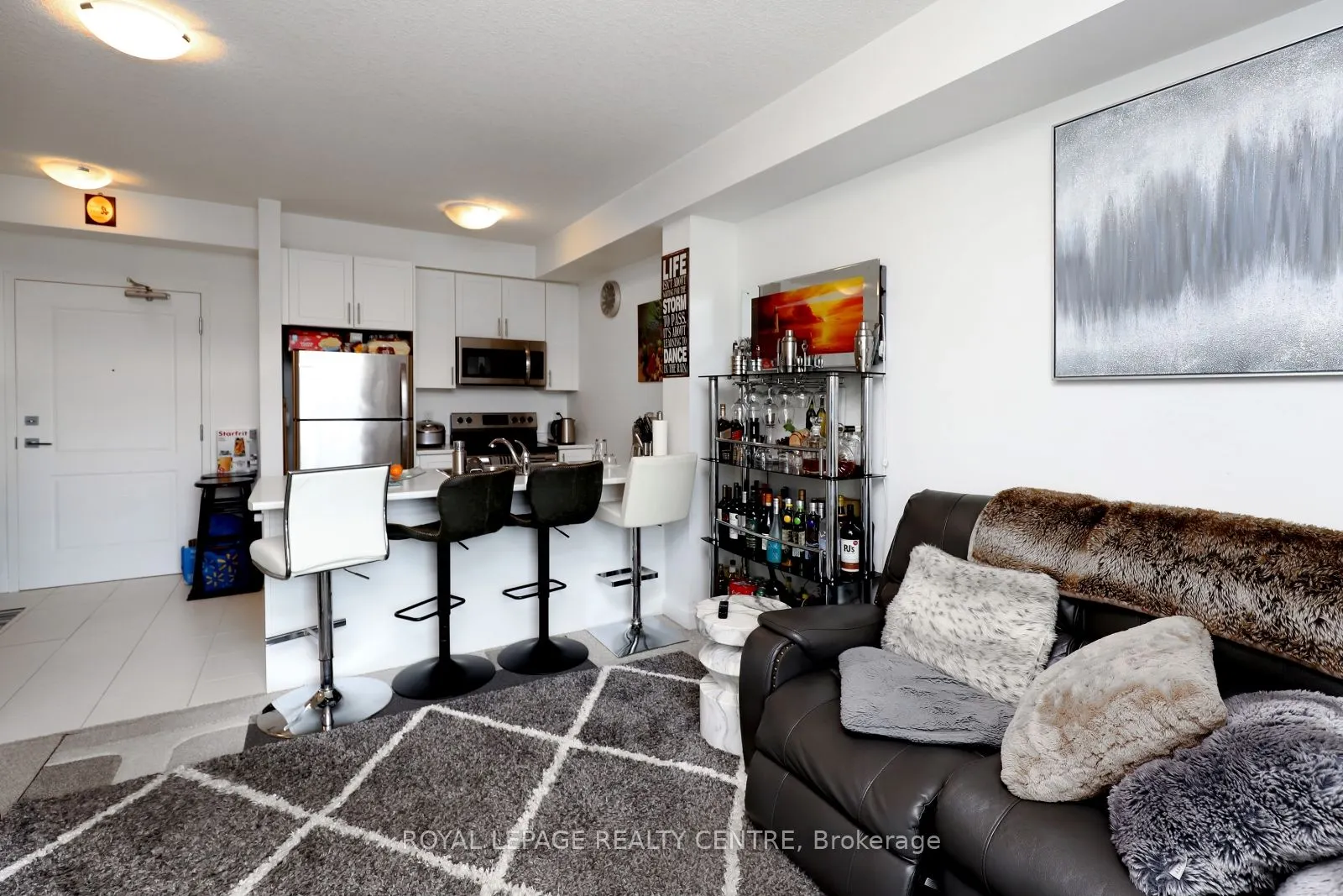 101 Shoreview Place, #429