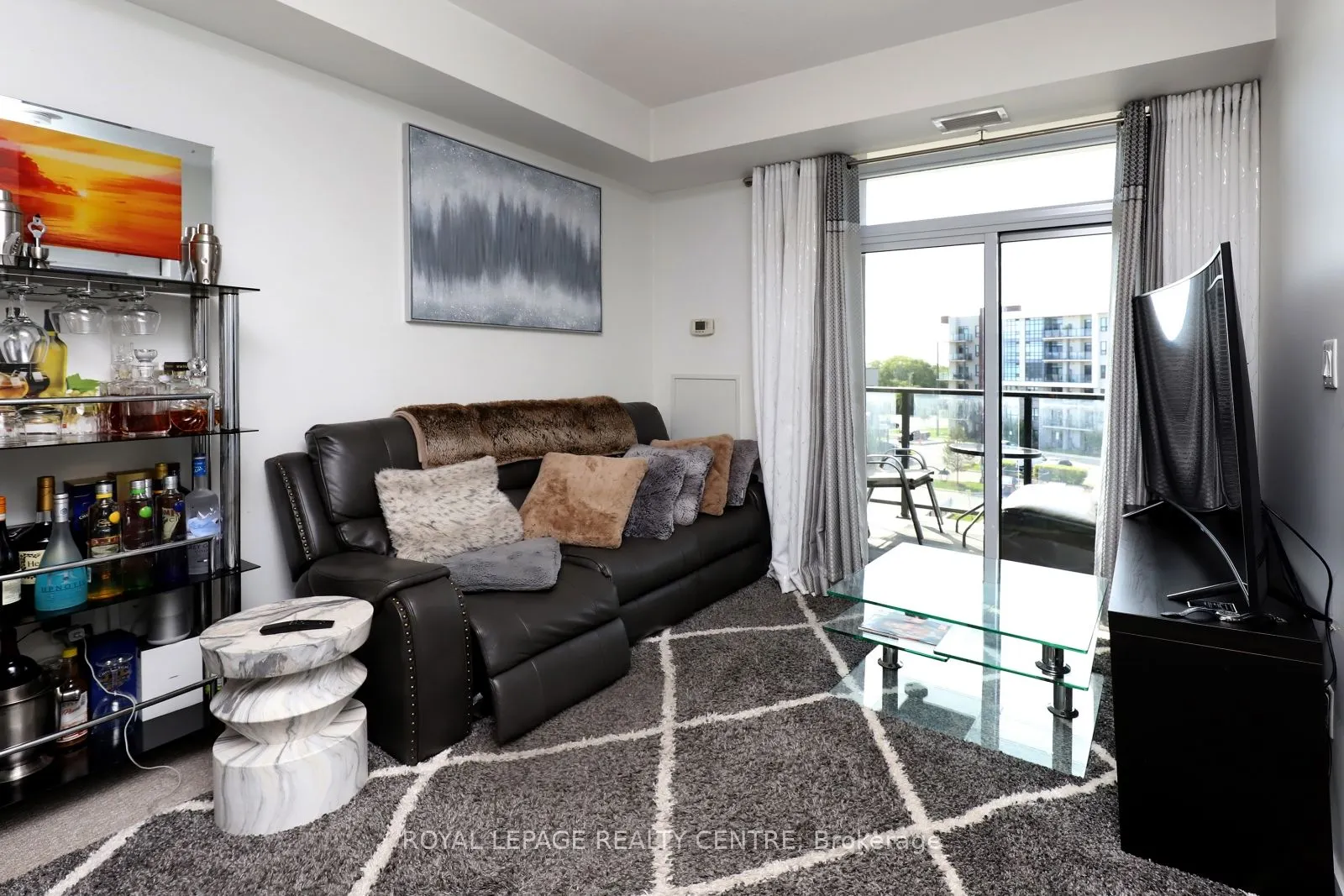 101 Shoreview Place, #429