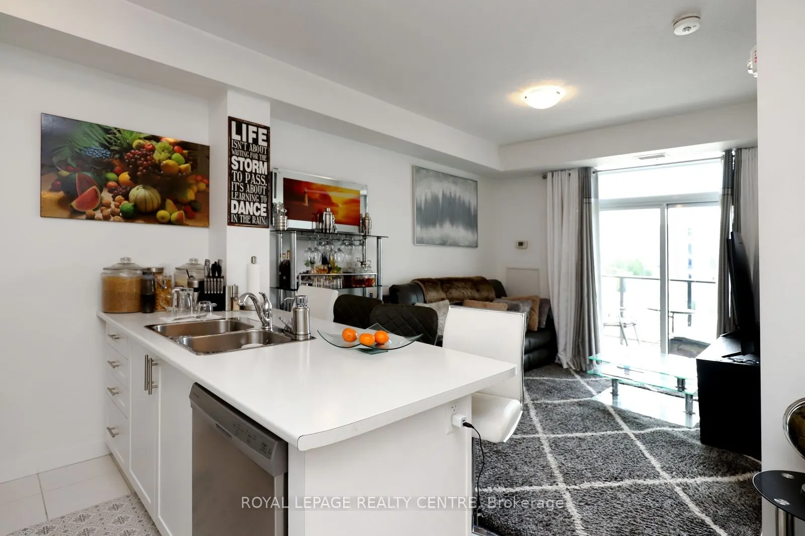 101 Shoreview Place, #429