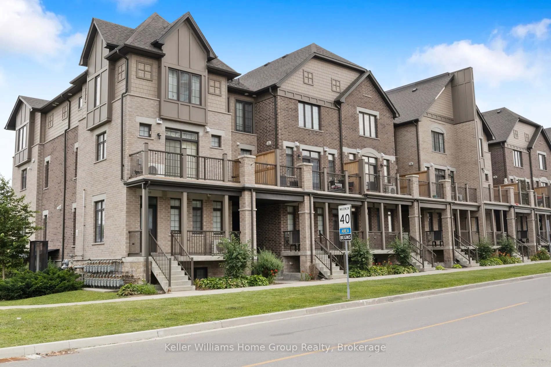 333 Gosling Gardens, #314