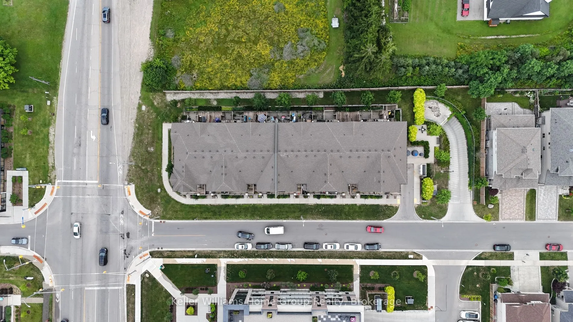 333 Gosling Gardens, #314