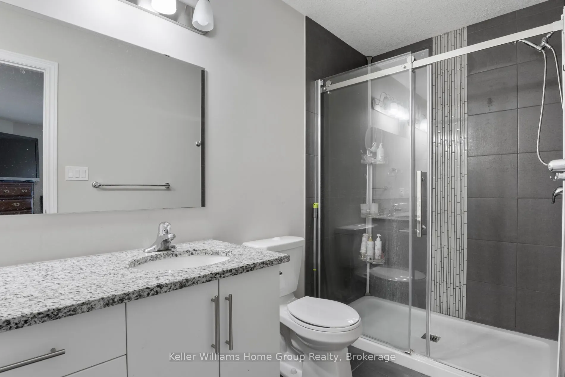 333 Gosling Gardens, #314