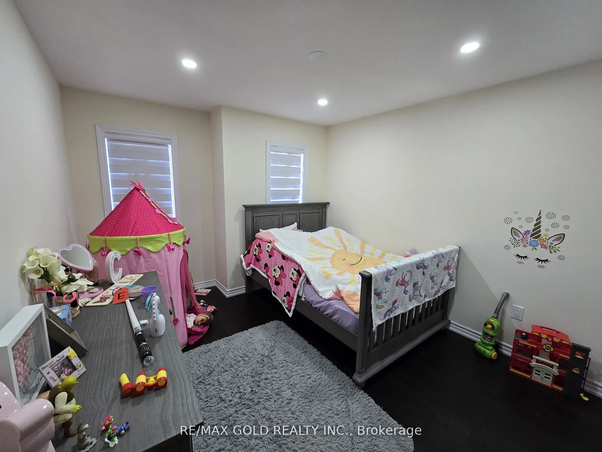 130 Whithorn Crescent