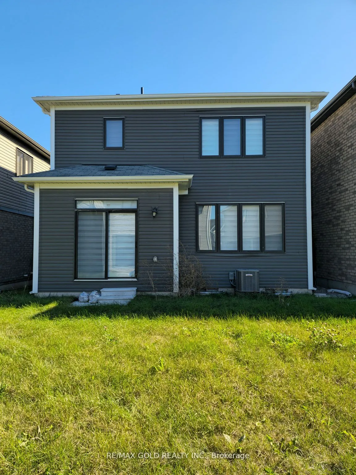 130 Whithorn Crescent