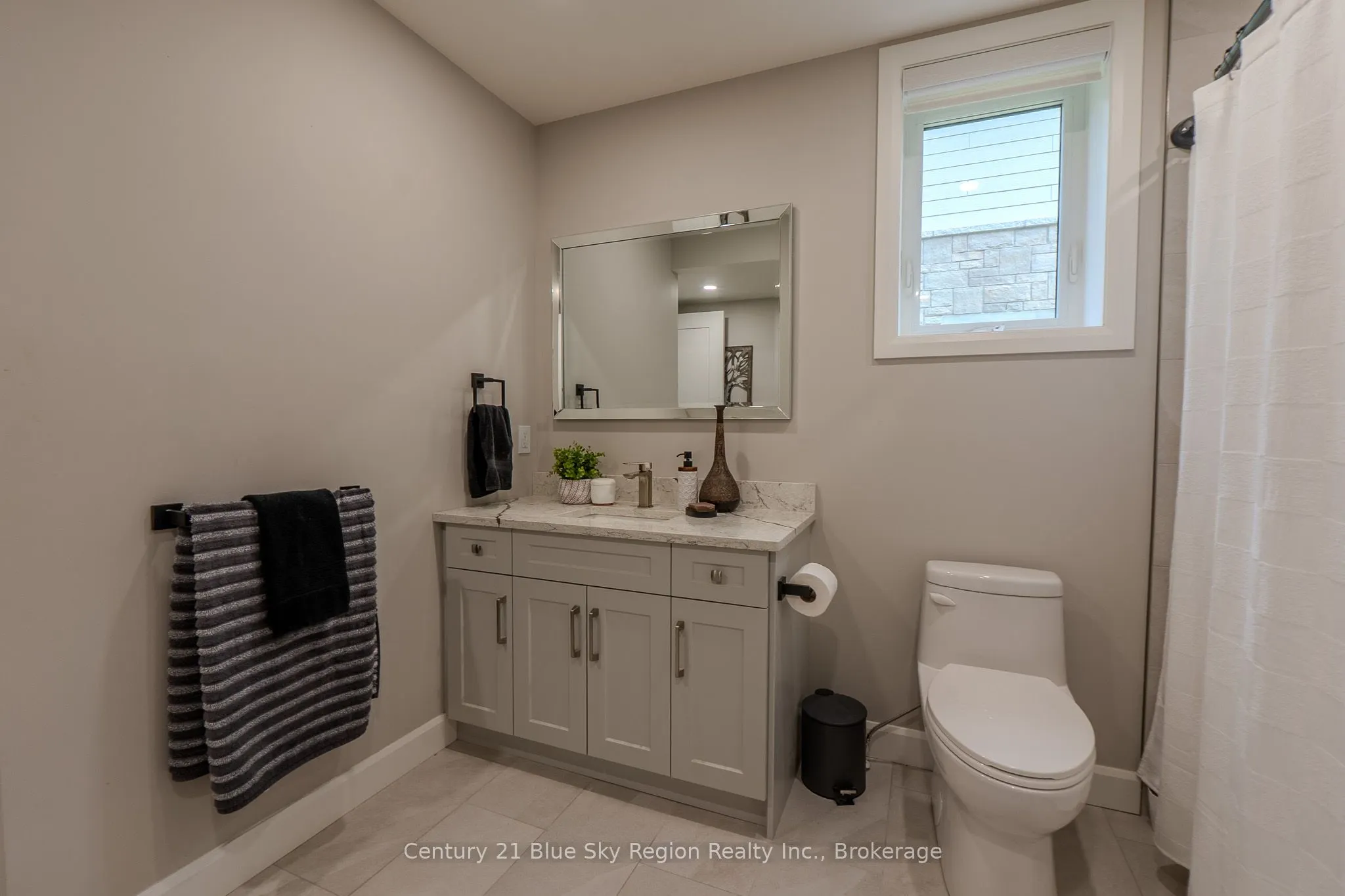 37 Silver Maple Lane