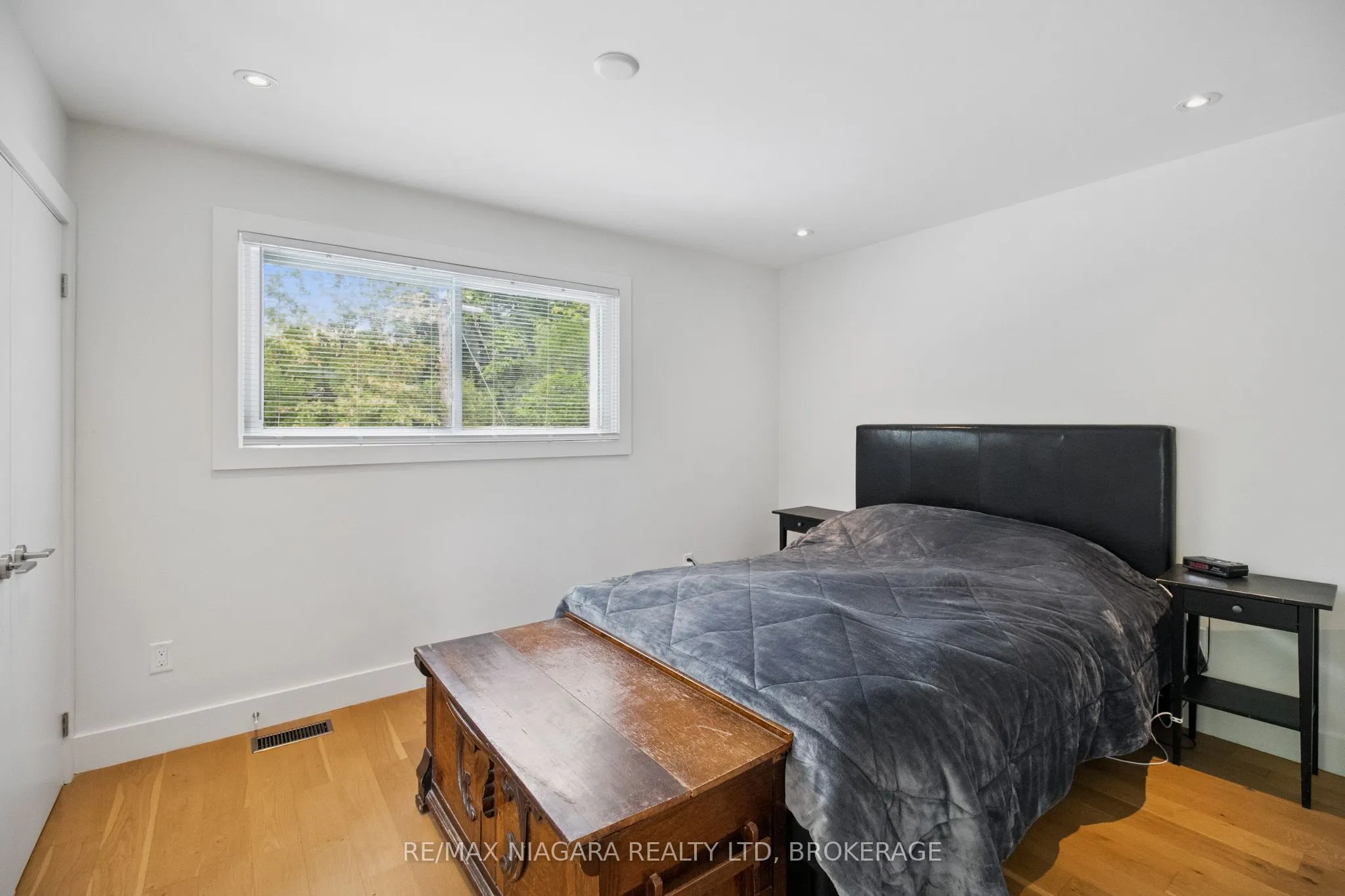 15 Swan Drive