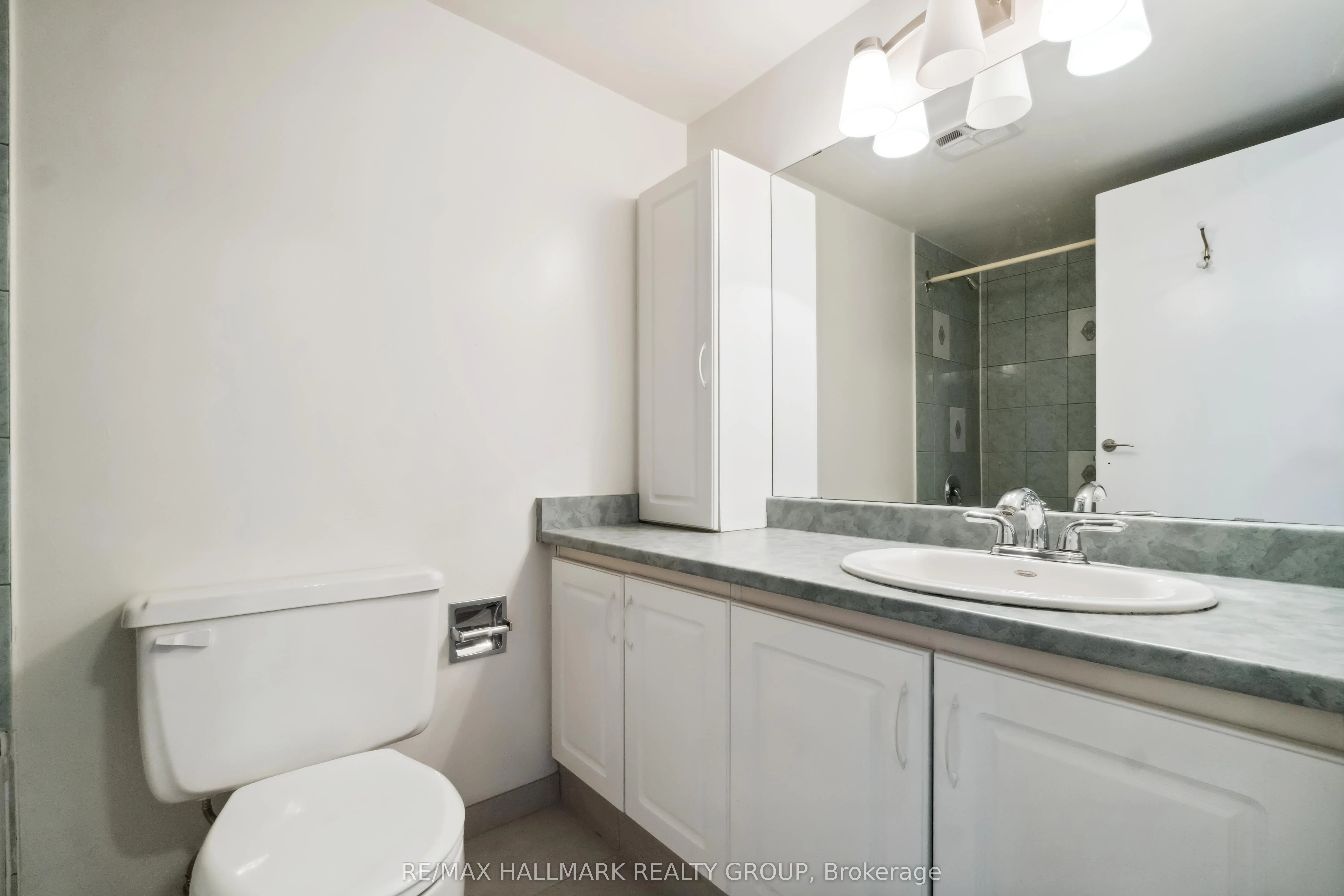 370 Dominion Avenue, #505