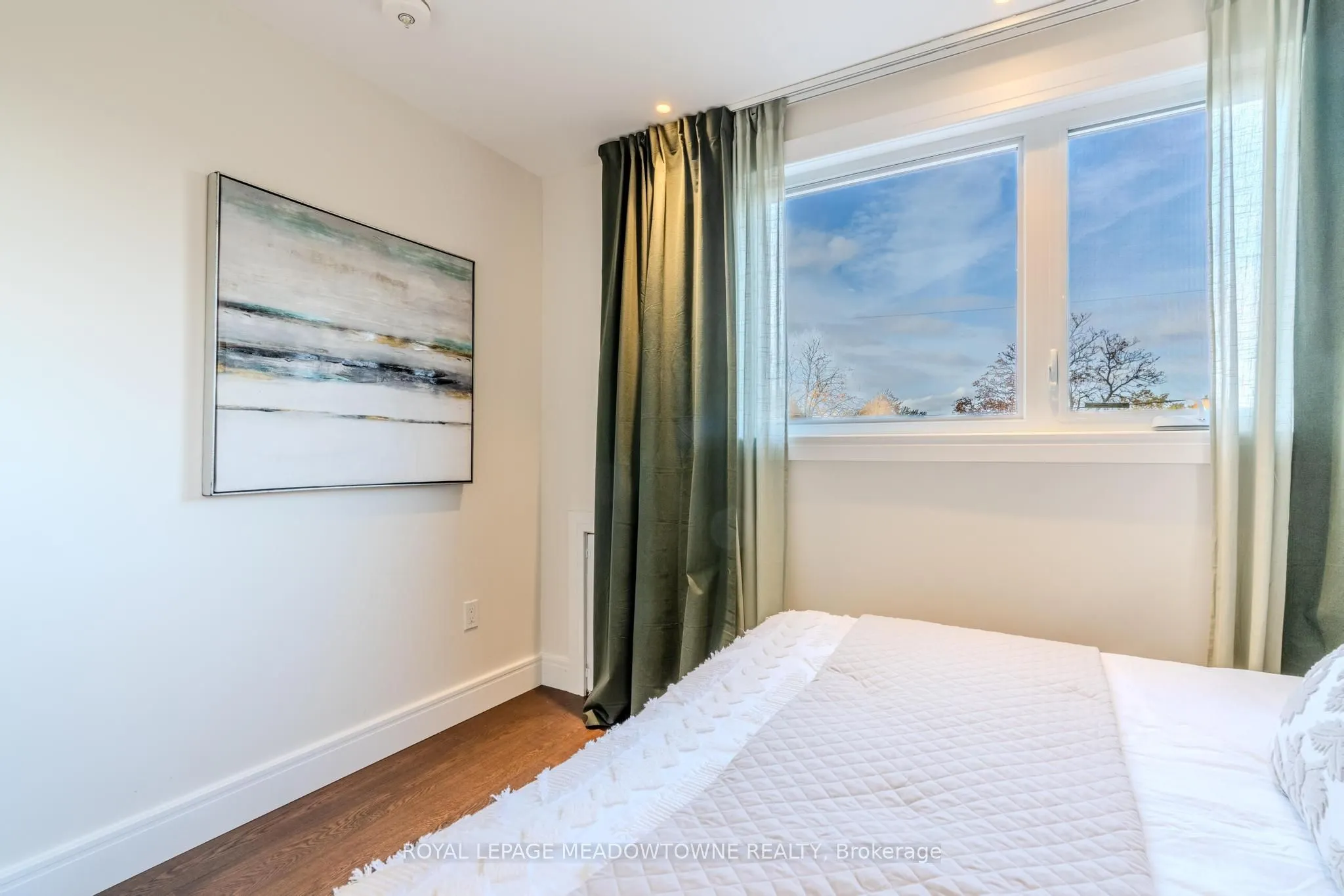 319 East 16th Street