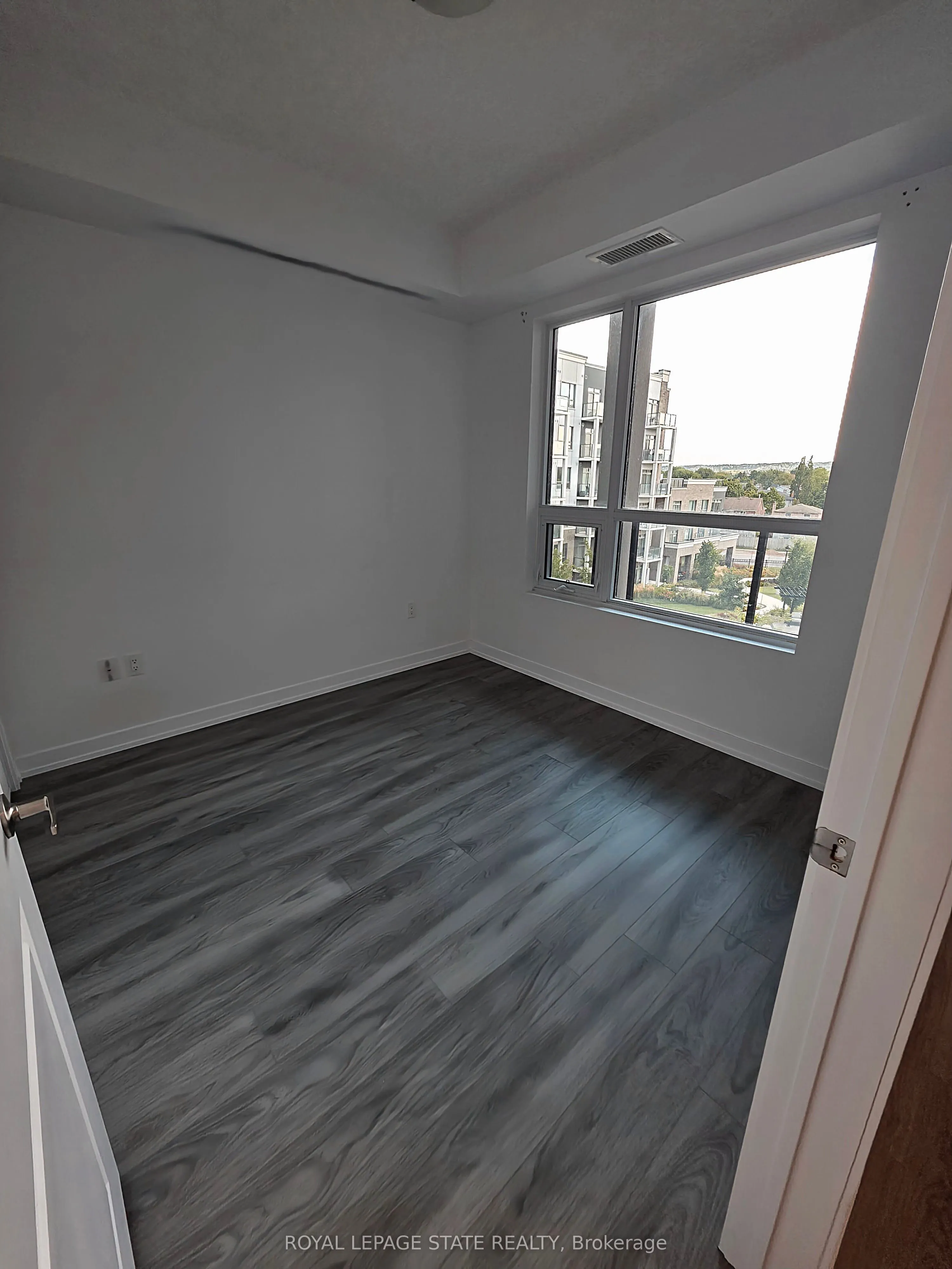 5055 Greenlane Road, #433