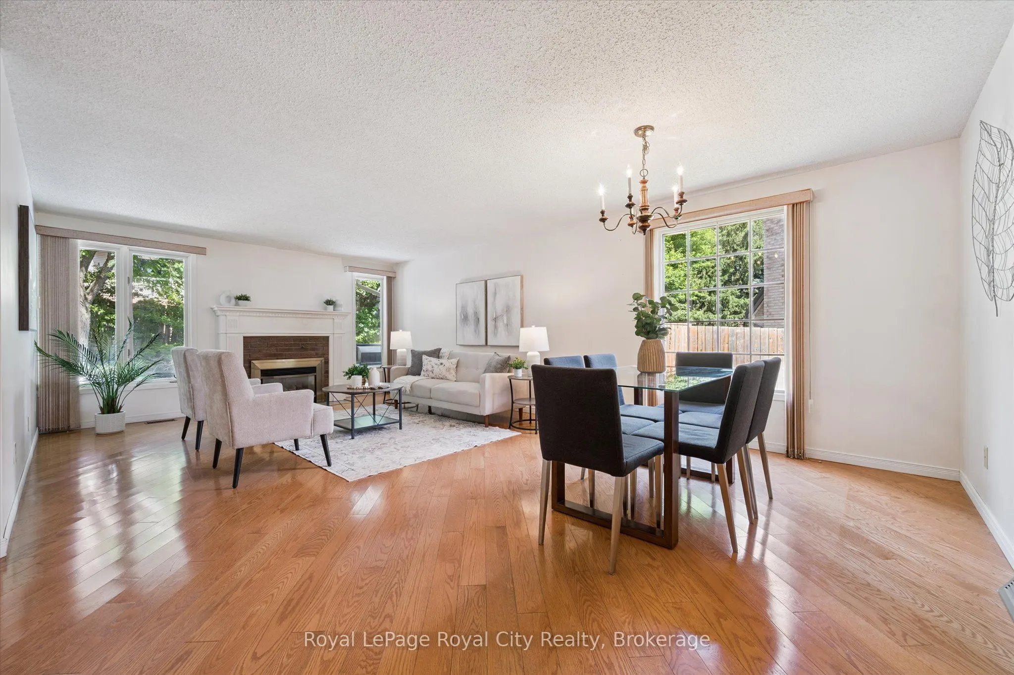 15 Jodi Place