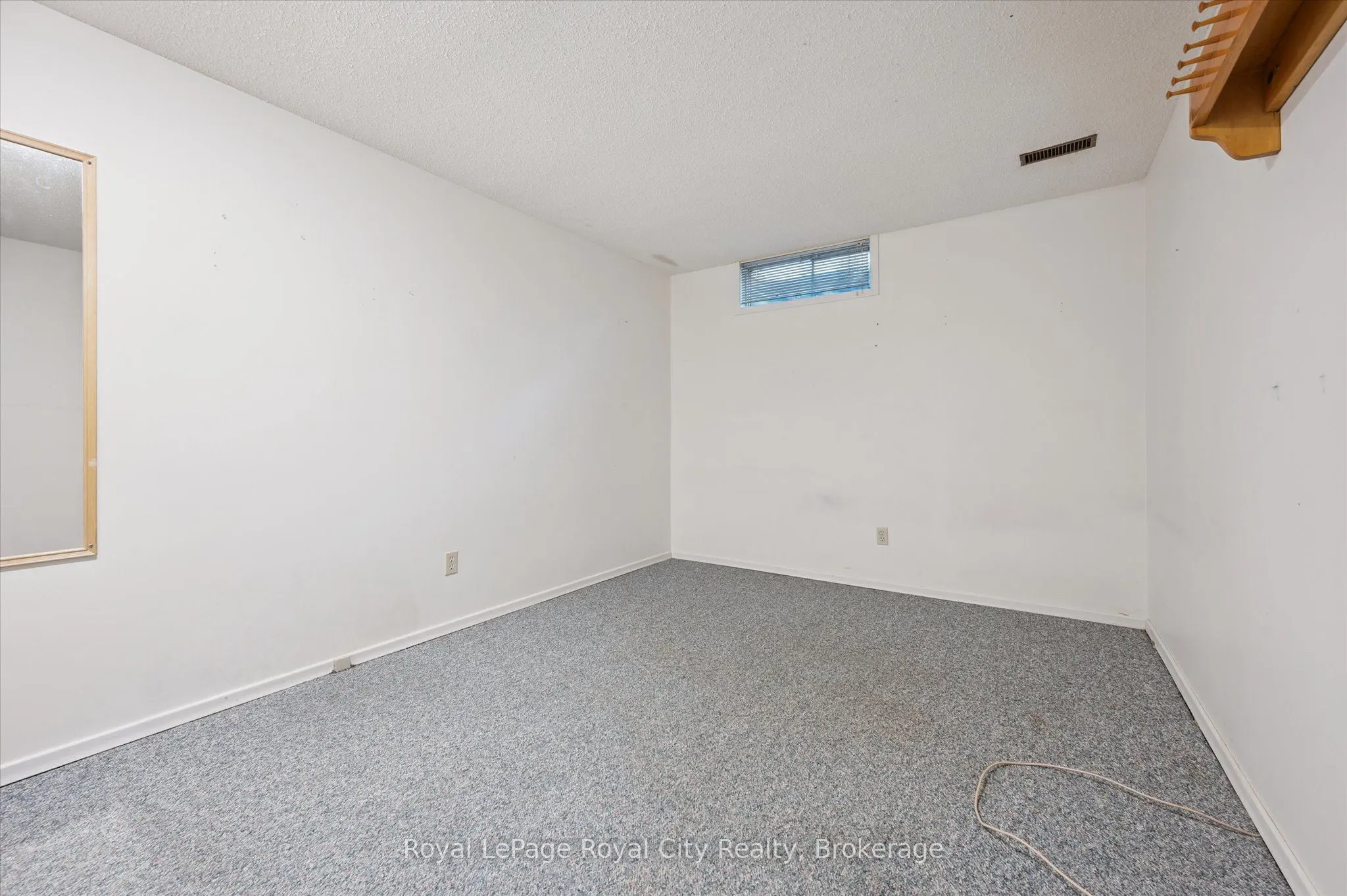 15 Jodi Place