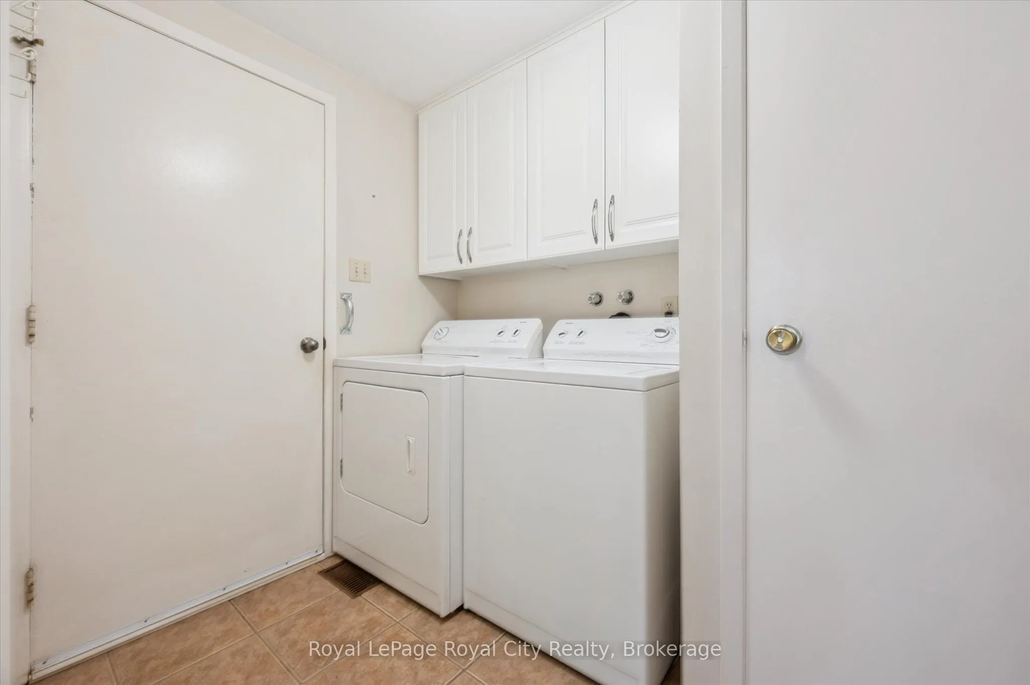 15 Jodi Place